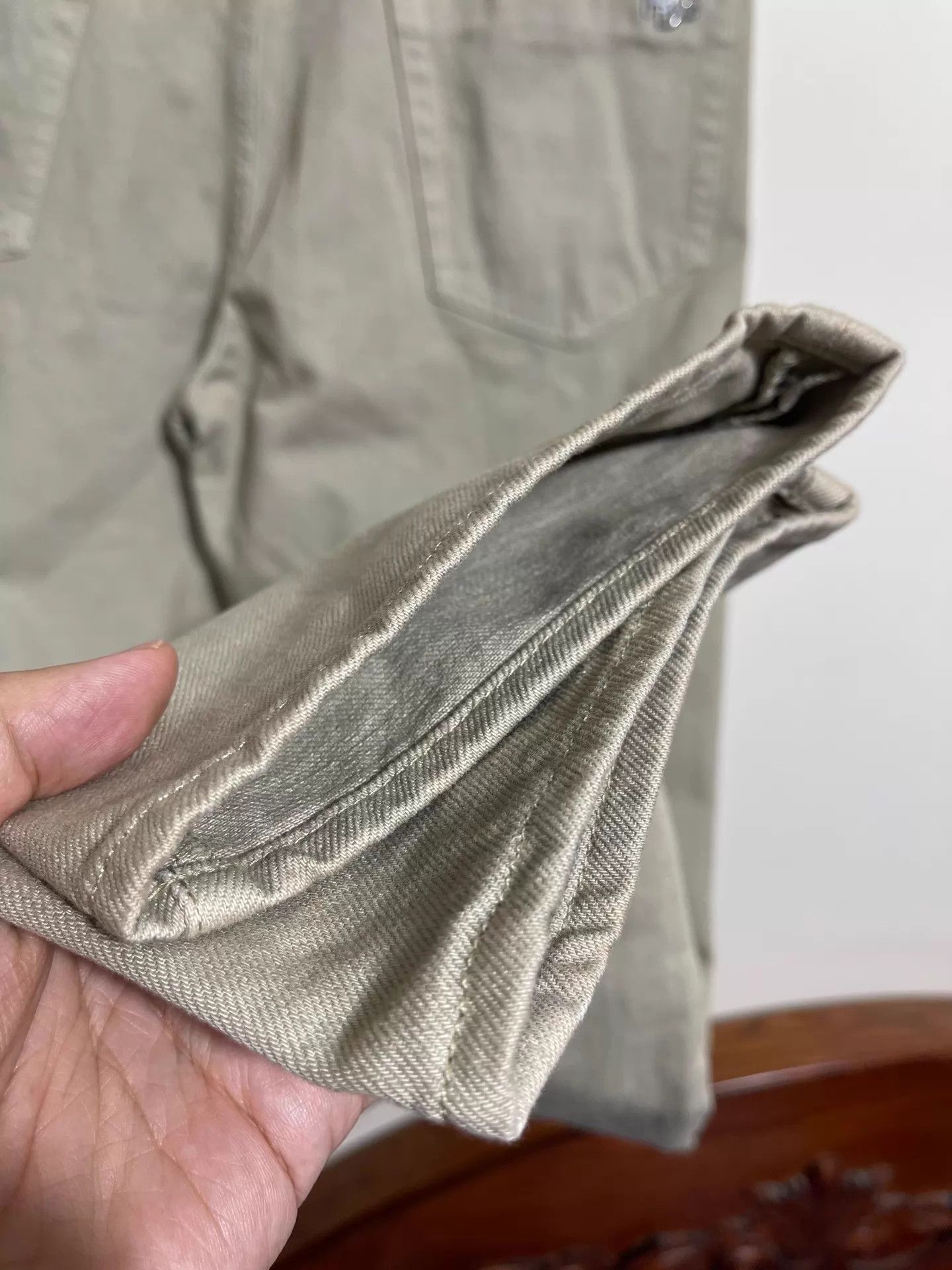 Givenchy Givenchy High-Waisted Slim Khaki Jeans 32 New with Tags Size US 32 / EU 48 - 6 Thumbnail