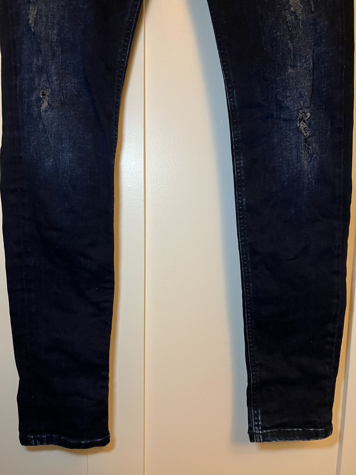 Diesel Vintage Diesel made in Italy “Sleenker distressed slim jeans Size US 28 / EU 44 - 16 Thumbnail