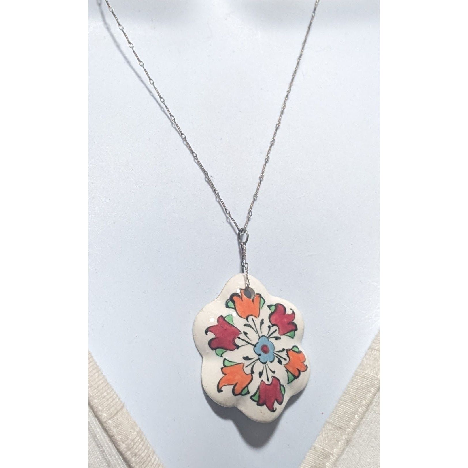 Other Sterling Cottagecore Ceramic Floral Necklace Size ONE SIZE - 6 Thumbnail