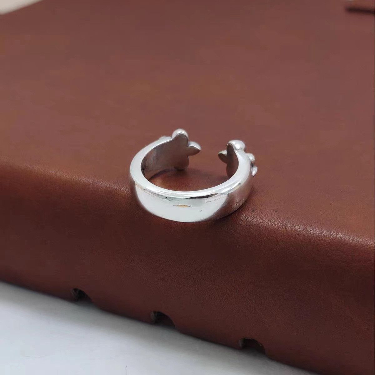 VIBE Vintage Open Cross Ring Size ONE SIZE - 4 Thumbnail