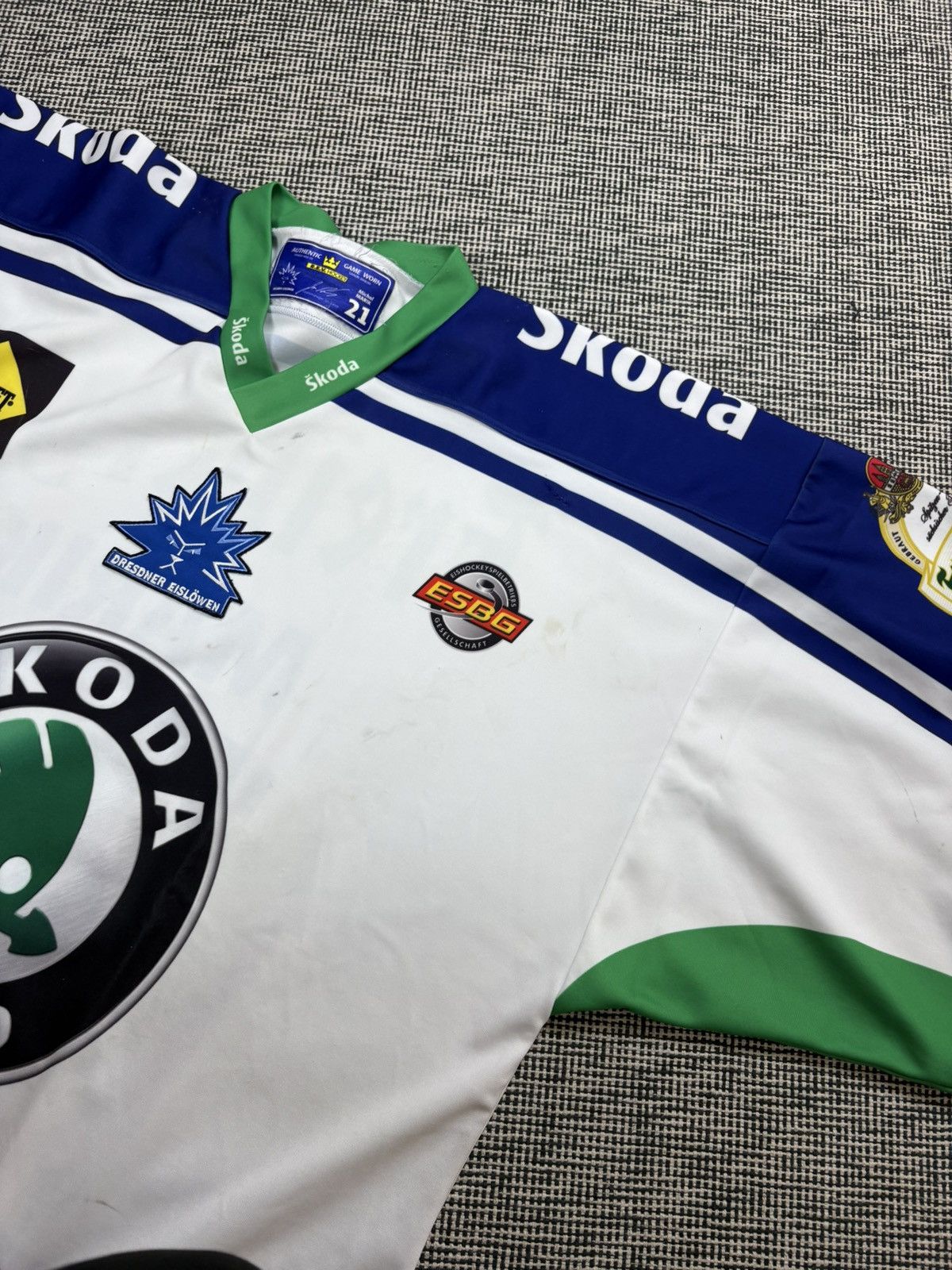 Other 08/09 Game Worn Dresdner Eislowen #21 Marik hockey jersey Size US XXL / EU 58 / 5 - 5 Thumbnail