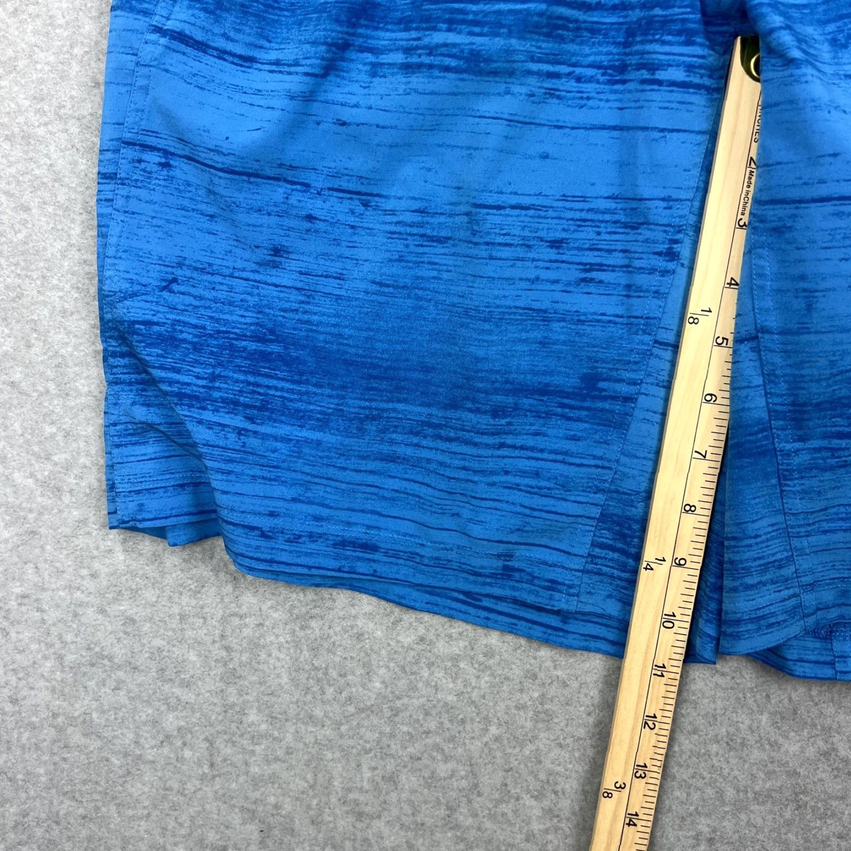 Lululemon Lululemon Shorts Mens XL Blue Drawstring Elastic Waist Pockets Logo Active Size US 36 / EU 52 - 3 Thumbnail