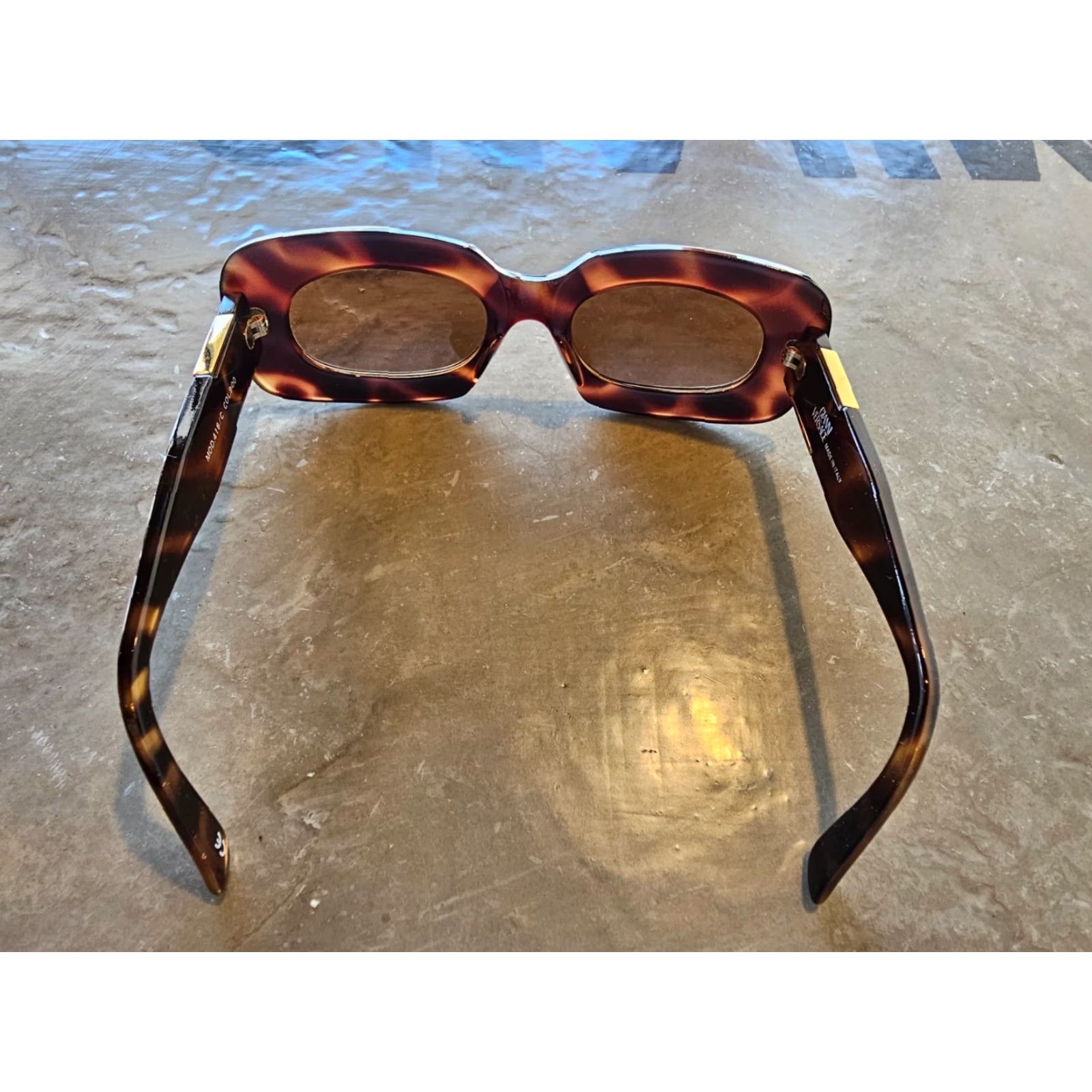 Versace VINTAGE GIANNI VERSACE Sunglasses 1996 MOD.416/C COL.900 Women Brown Polarized Retro Sunglasses Mens Womens Size ONE SIZE - 7 Thumbnail