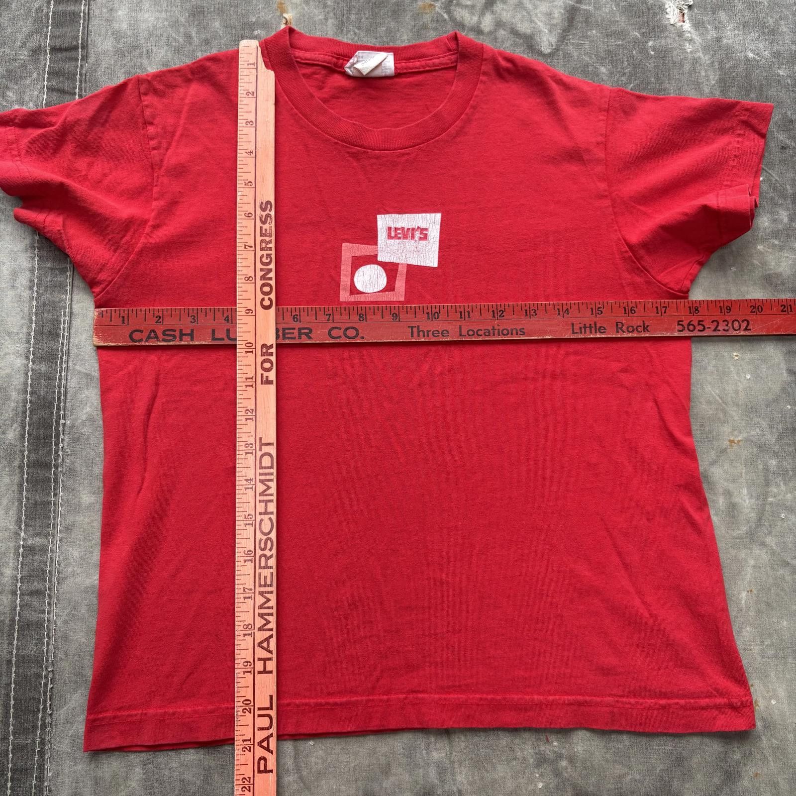 Levi's Vintage Y2K Red Levi’s Cute Simple Unique Women’s Shirt Size M / US 6-8 / IT 42-44 - 4 Thumbnail