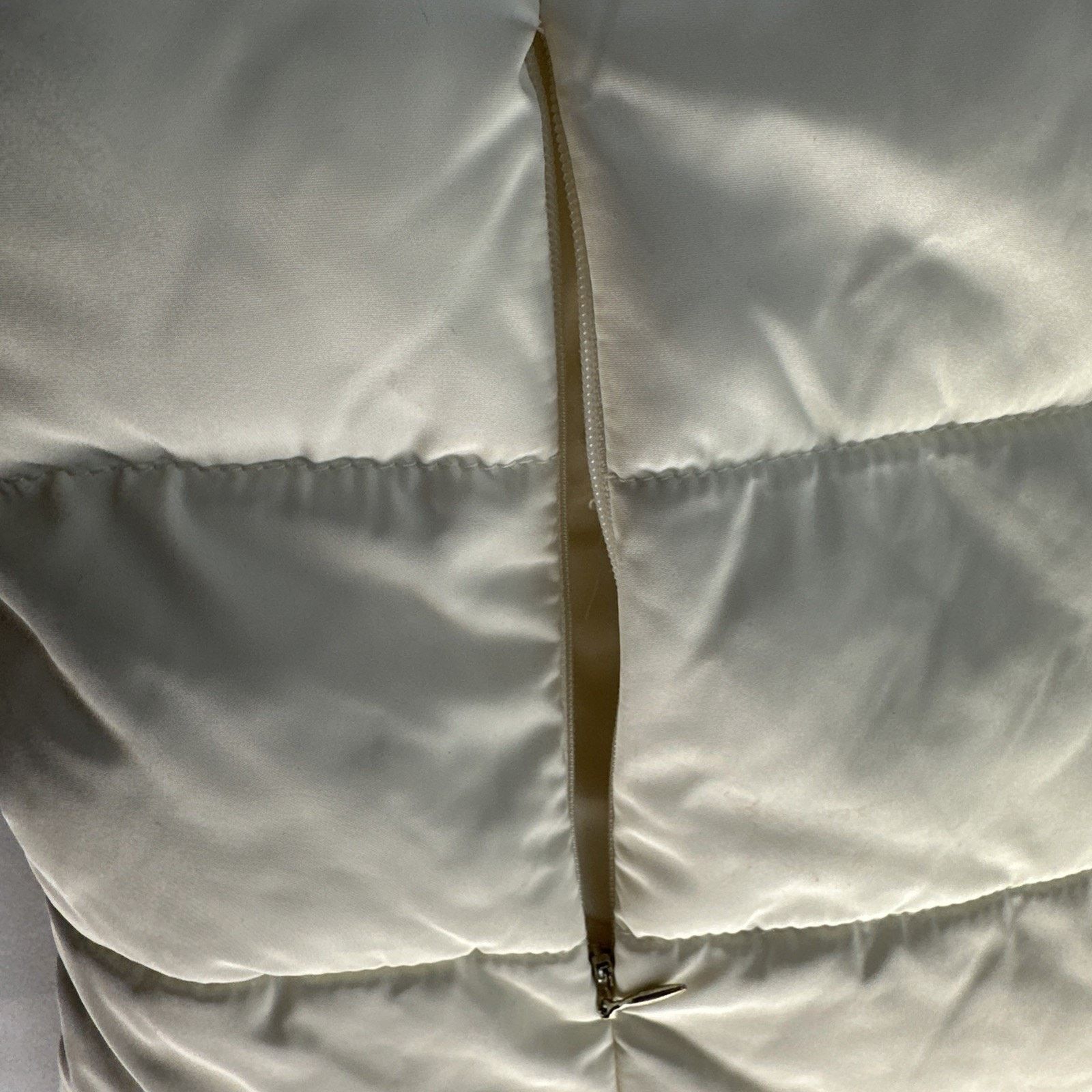 Calvin Klein Calvin Klein Puffer Vest White Quilted Extra Small Size XS / US 0-2 / IT 36-38 - 11 Thumbnail