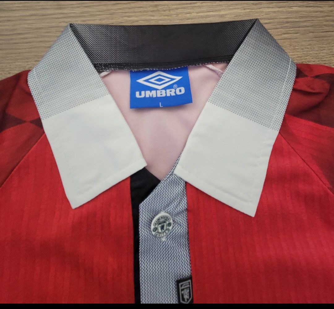 Other 1996-1997 manchester 10 Beckham Jersey retro soccer Size US L / EU 52-54 / 3 - 3 Thumbnail