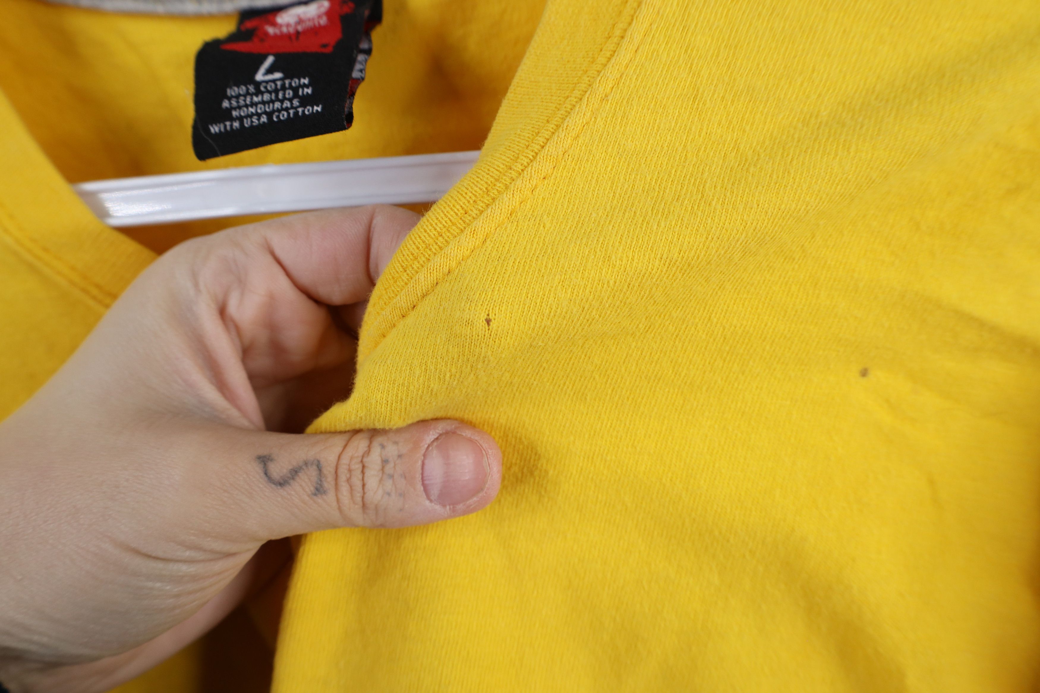 Ecko Unltd. × Vintage Vintage 90s Y2K Ecko Spell Out Baggy Fit T-Shirt Yellow Size US L / EU 52-54 / 3 - 7 Thumbnail