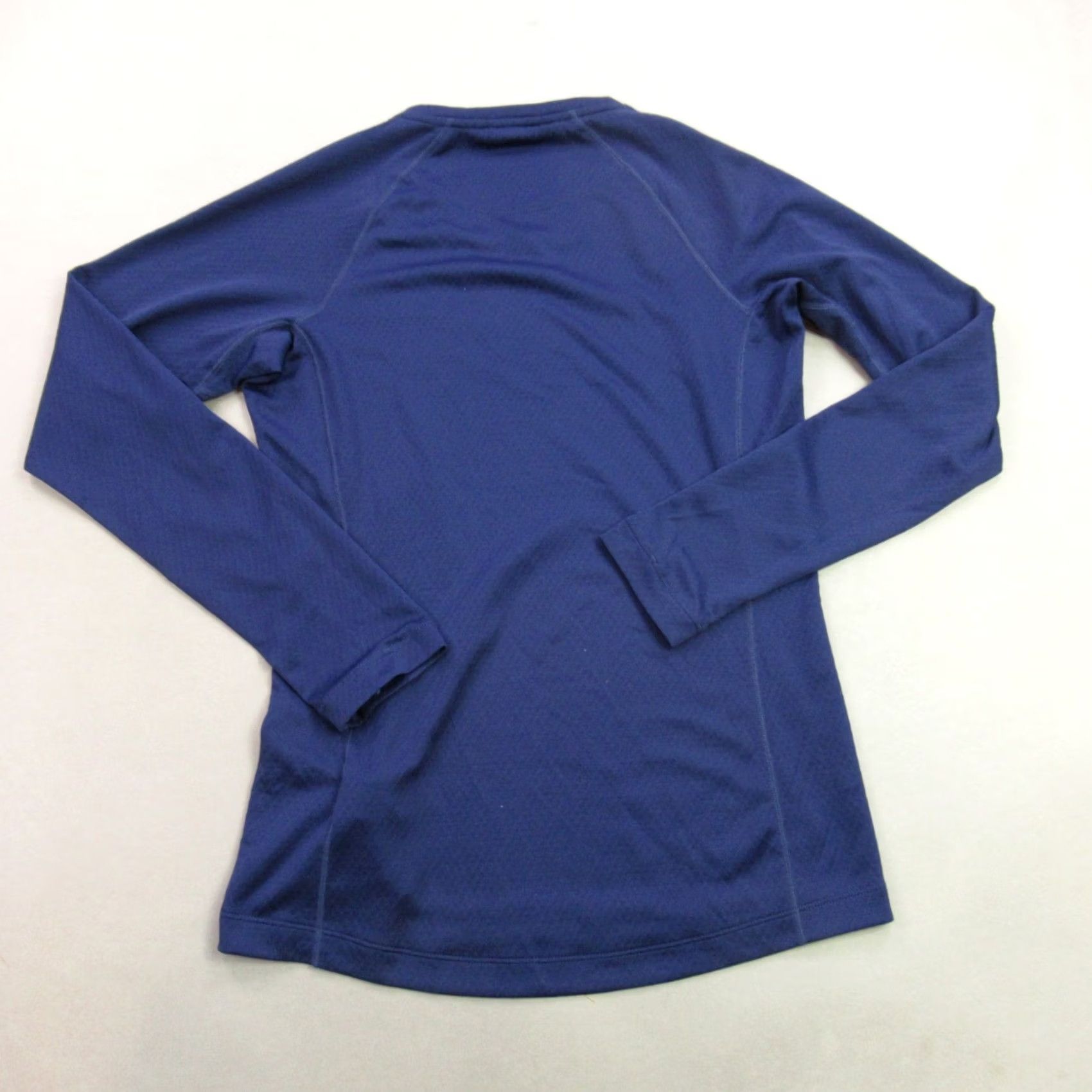 Patagonia Patagonia Shirt Womens XS Long Sleeve Crew Neck Pullover Capilene Blue Capilene Logo Size XS / US 0-2 / IT 36-38 - 6 Thumbnail