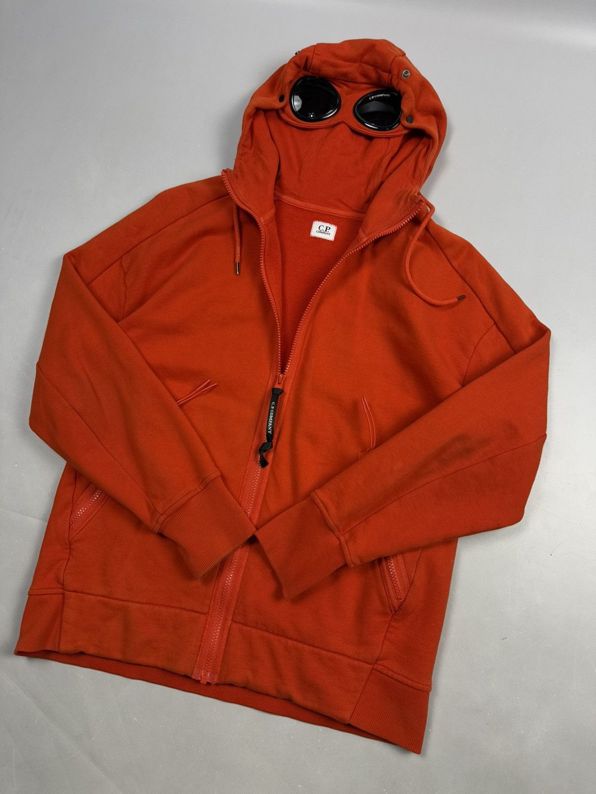 C.P. Company C.P. company google jacket red size M Size US M / EU 48-50 / 2 - 3 Thumbnail