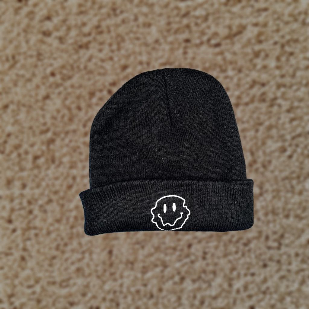 Vintage Nike Style Mens Knit Hat Beanie Black One Size Cuffed Smile Face Cartoon Winter Knit Cuffed Beanie, Mens, Winter Size ONE SIZE - 1 Thumbnail