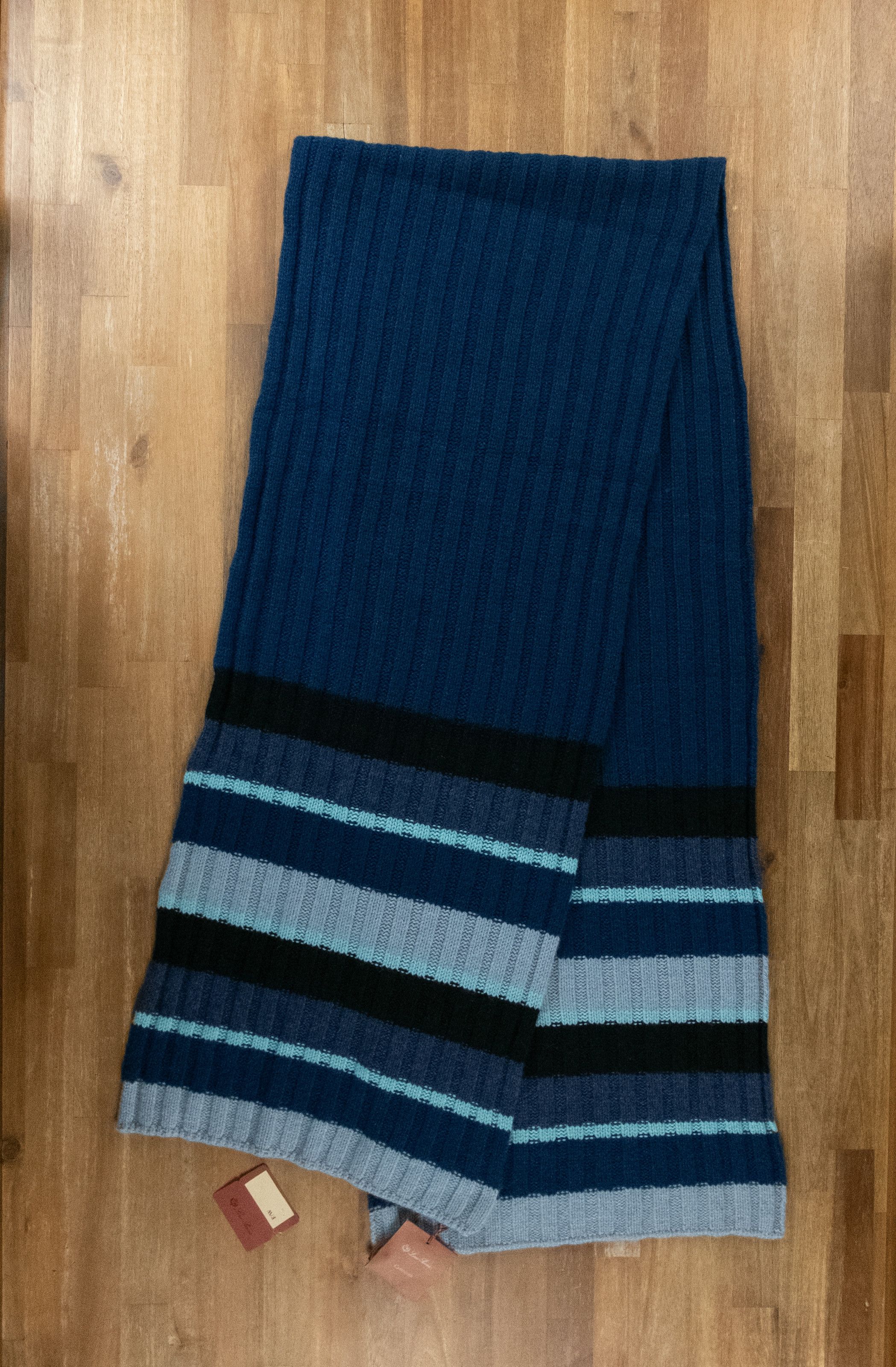 Loro Piana LORO PIANA Deer Valley navy blue knit pure cashmere scarf Size ONE SIZE - 1 Thumbnail