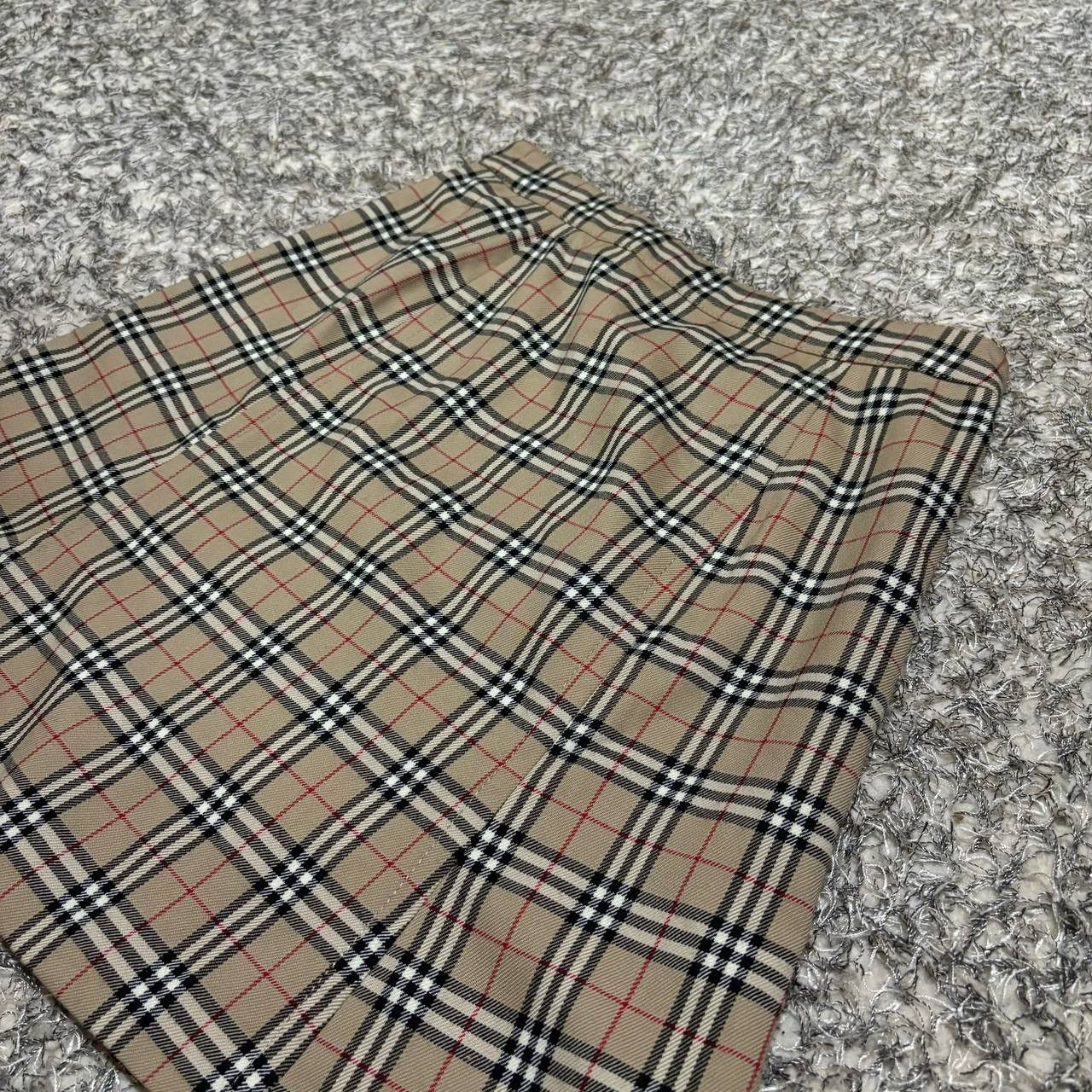 Burberry Burberry Blue Label Nova Check Mini Skirt | Wool Blend | 36 Size 27" / US 4 / IT 40 - 5 Thumbnail