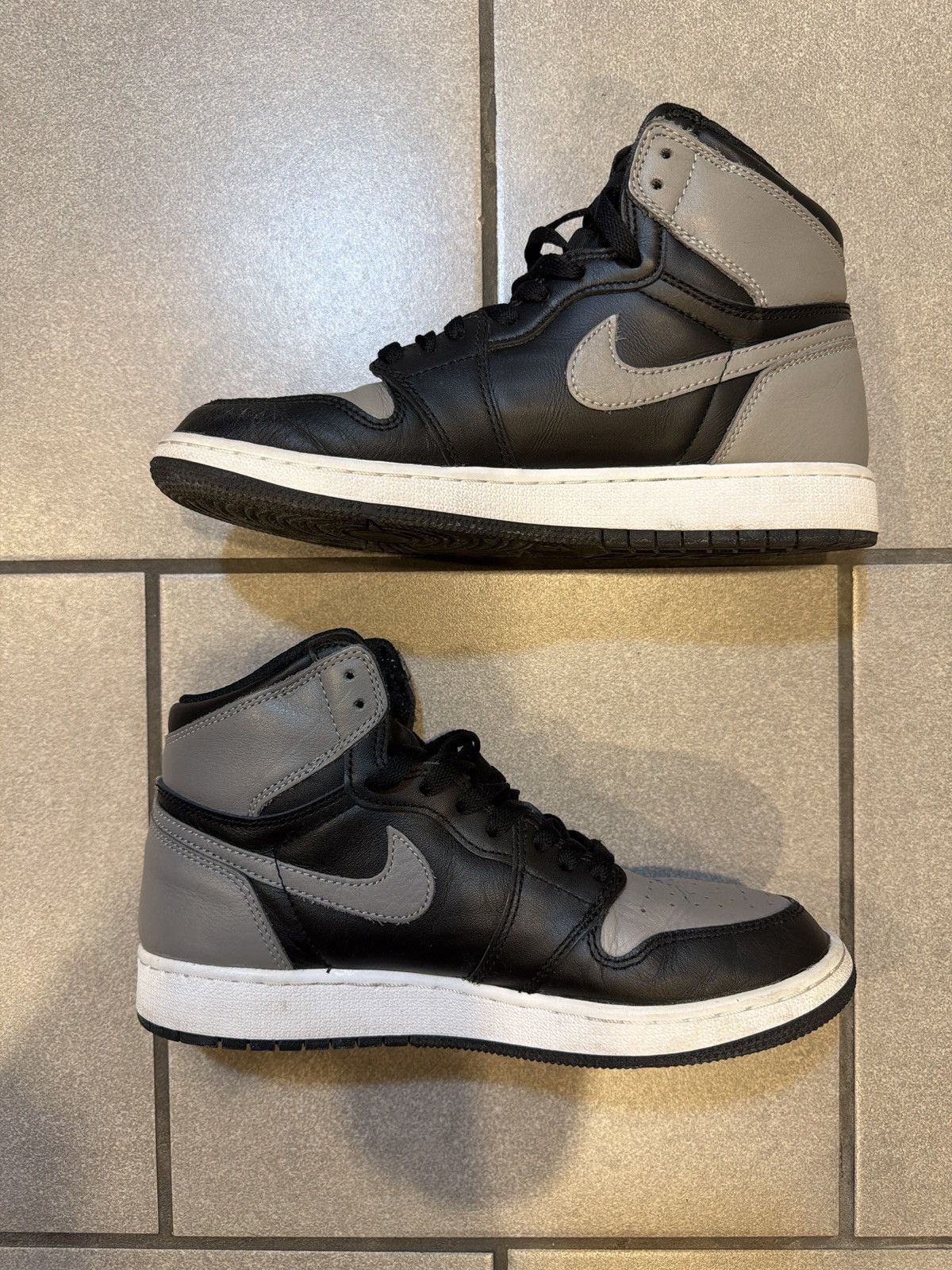 Nike Jordan 1 Retro High OG Shadow Size US 7 / EU 40 - 1 Thumbnail