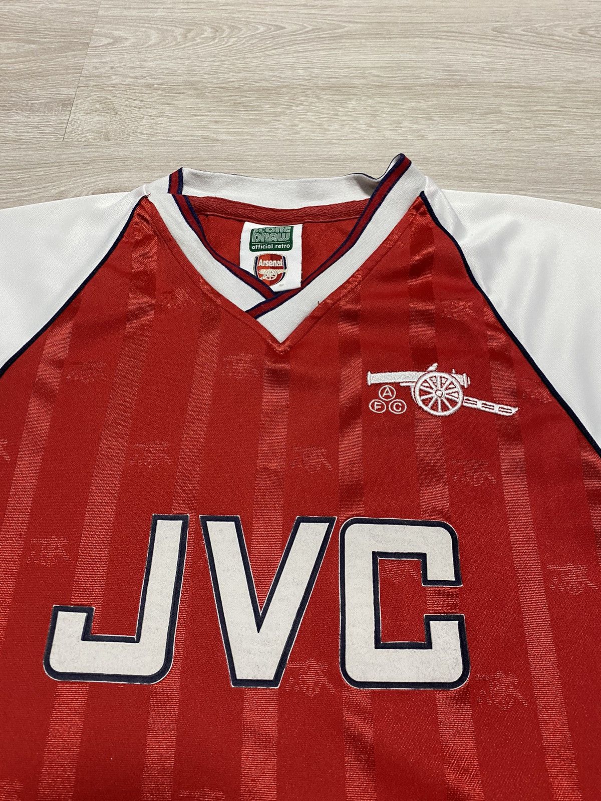 Vintage Vintage Score Drew official replica FC Arsenal JVS 90’s Size US S / EU 44-46 / 1 - 2 Thumbnail