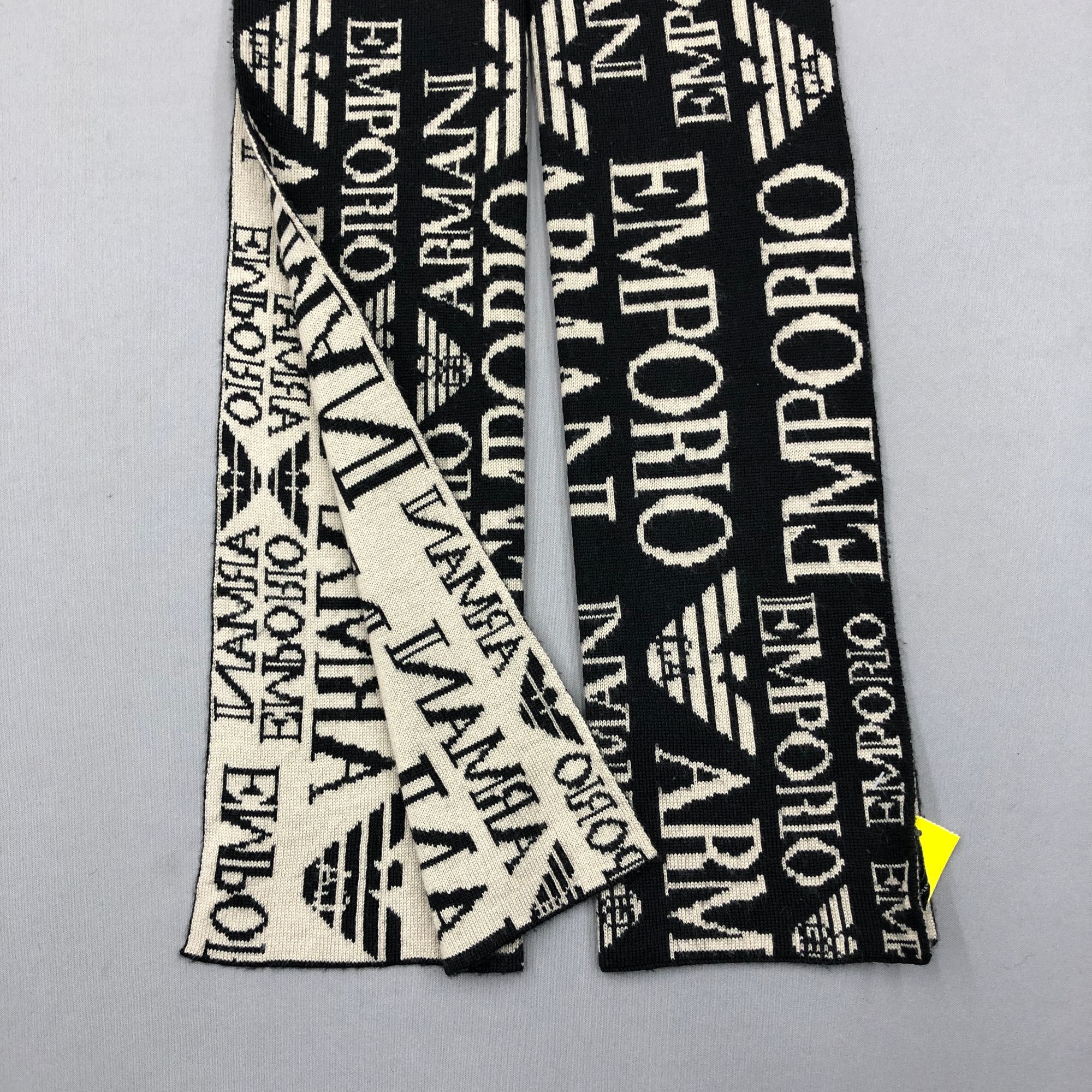 Emporio Armani Vintage Emporio Armani Scarf Muffler Wool Cashmere Scarves Size ONE SIZE - 5 Thumbnail