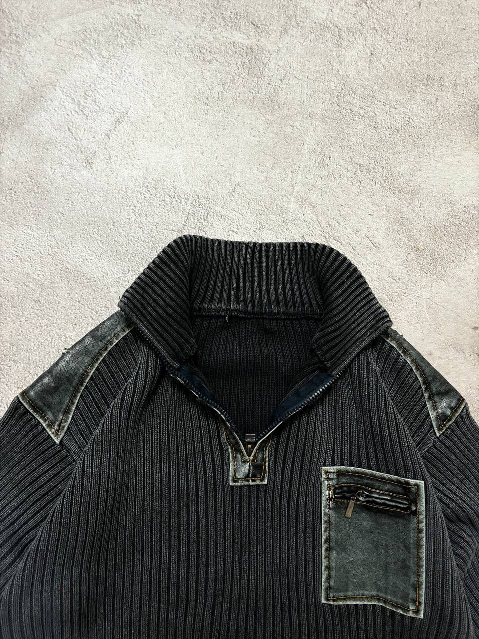 Diesel × Vintage Vintage Diesel style faded distressed sweatshirt Size US L / EU 52-54 / 3 - 4 Thumbnail