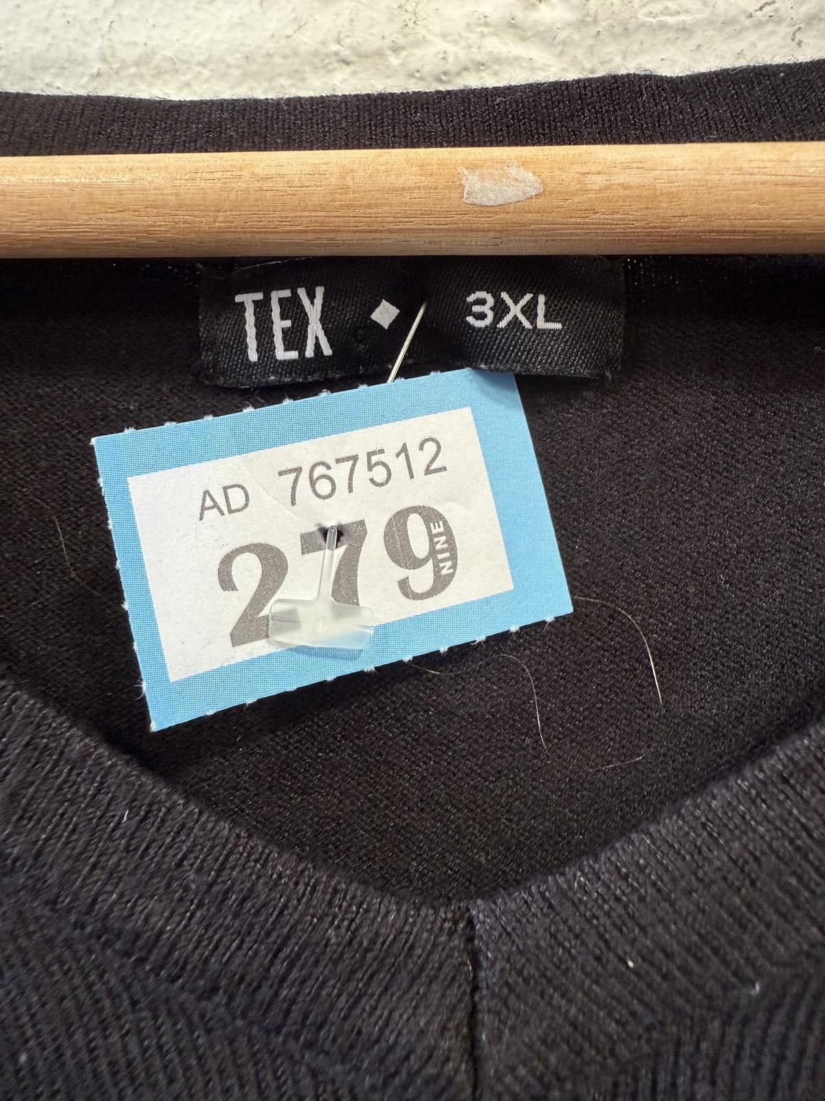 Heimat Textil Men's TEX Black V-Neck Sweater Size 3XL Size US XL / EU 56 / 4 - 2 Thumbnail