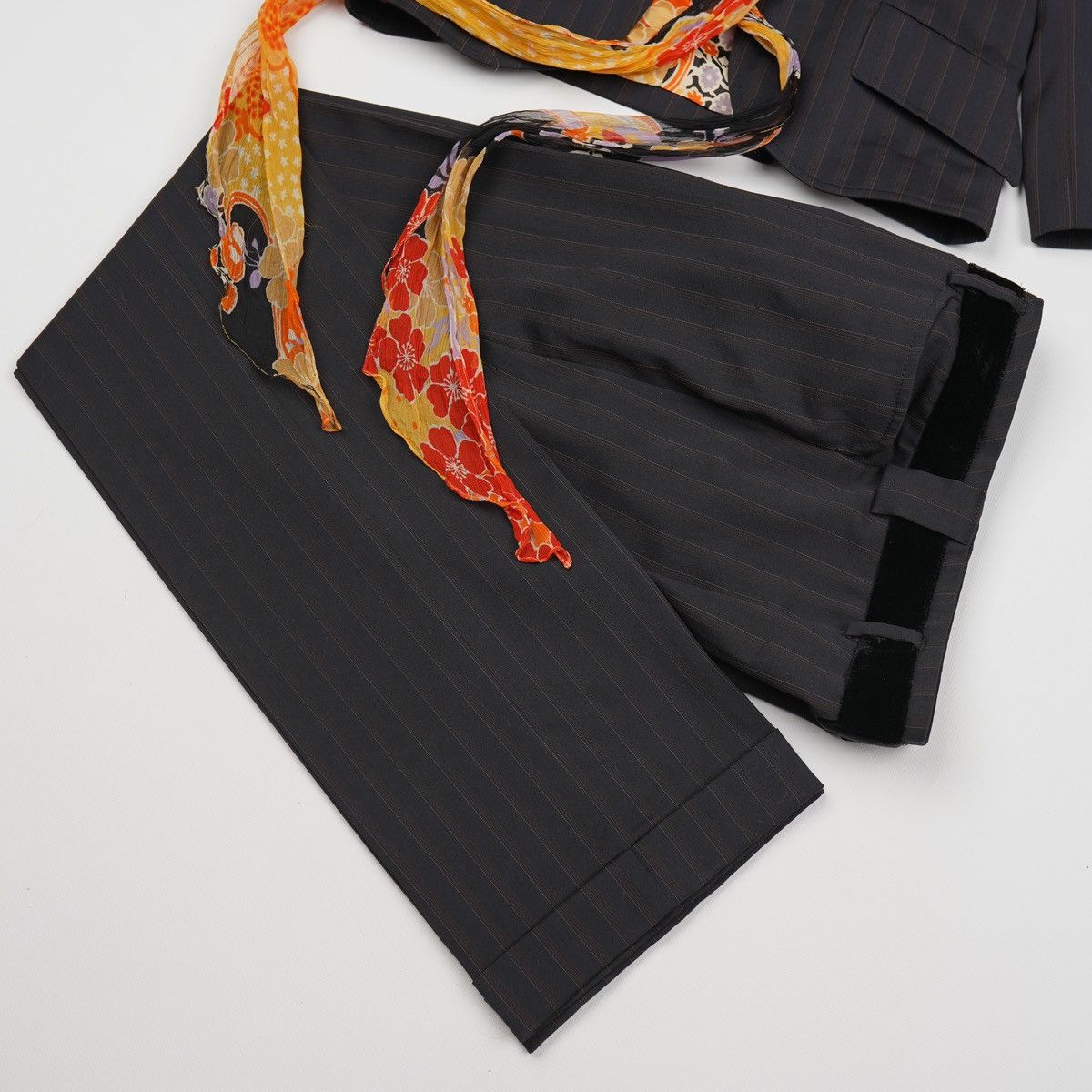Dolce & Gabbana Dolce Gabbana Wool Striped Suit With Silk Blazer Pants Size M / US 6-8 / IT 42-44 - 3 Thumbnail
