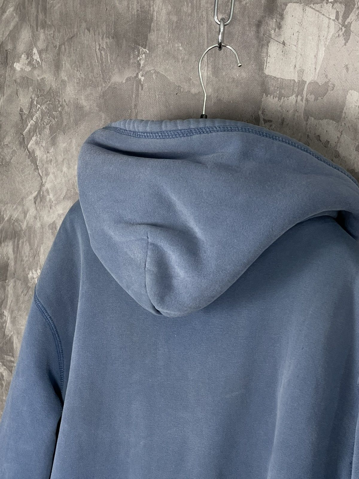 20471120 × Abercrombie & Fitch × Le Grande Bleu (L.G.B.) Abercrombie & Fitch Y2K Faux Fur Heavy Cotton Faded Hoodie Size M / US 6-8 / IT 42-44 - 10 Thumbnail