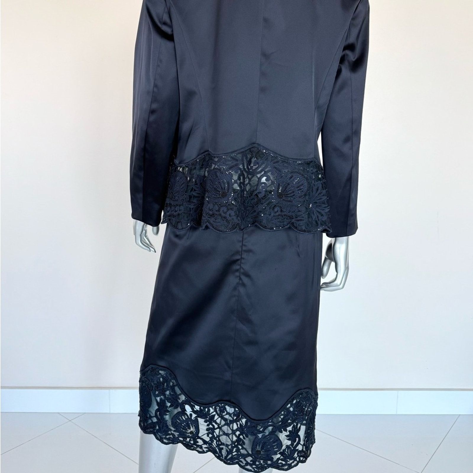 Escada ESCADA women 2 pieces costume size 12-14 US Authentic 2200$ Size XL / US 12-14 / IT 48-50 - 4 Thumbnail