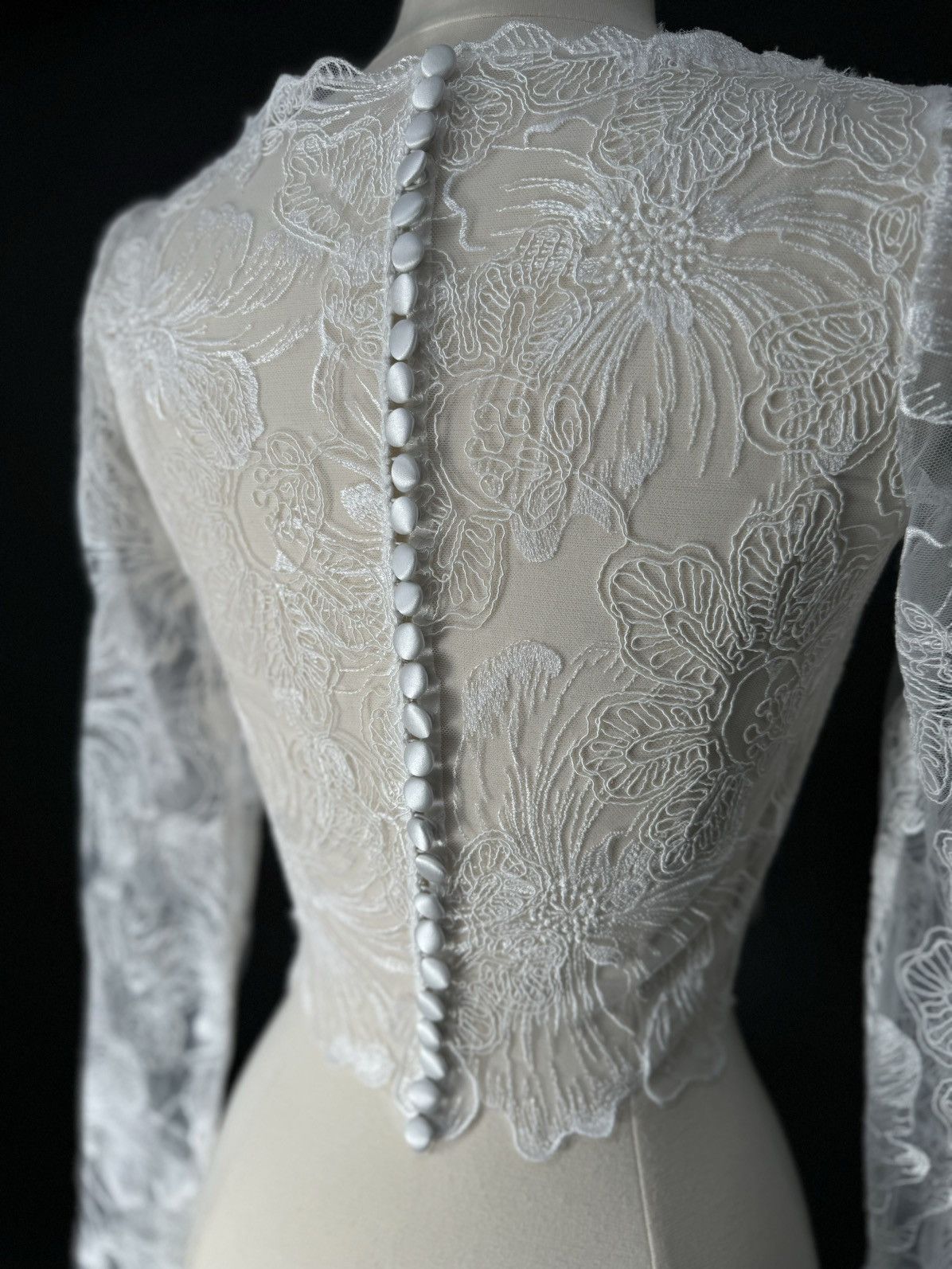 Other Preloved US 0 Anna Augusta Bridal Embroidery lace Cape Size XS / US 0-2 / IT 36-38 - 5 Thumbnail