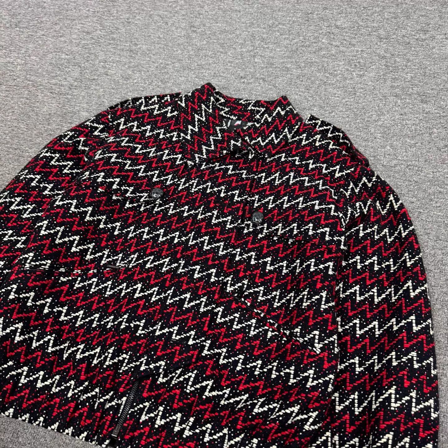 Chanel Chanel Red/Black/White Zigzag Tweed Short Jacket 40 Size M / US 6-8 / IT 42-44 - 4 Thumbnail