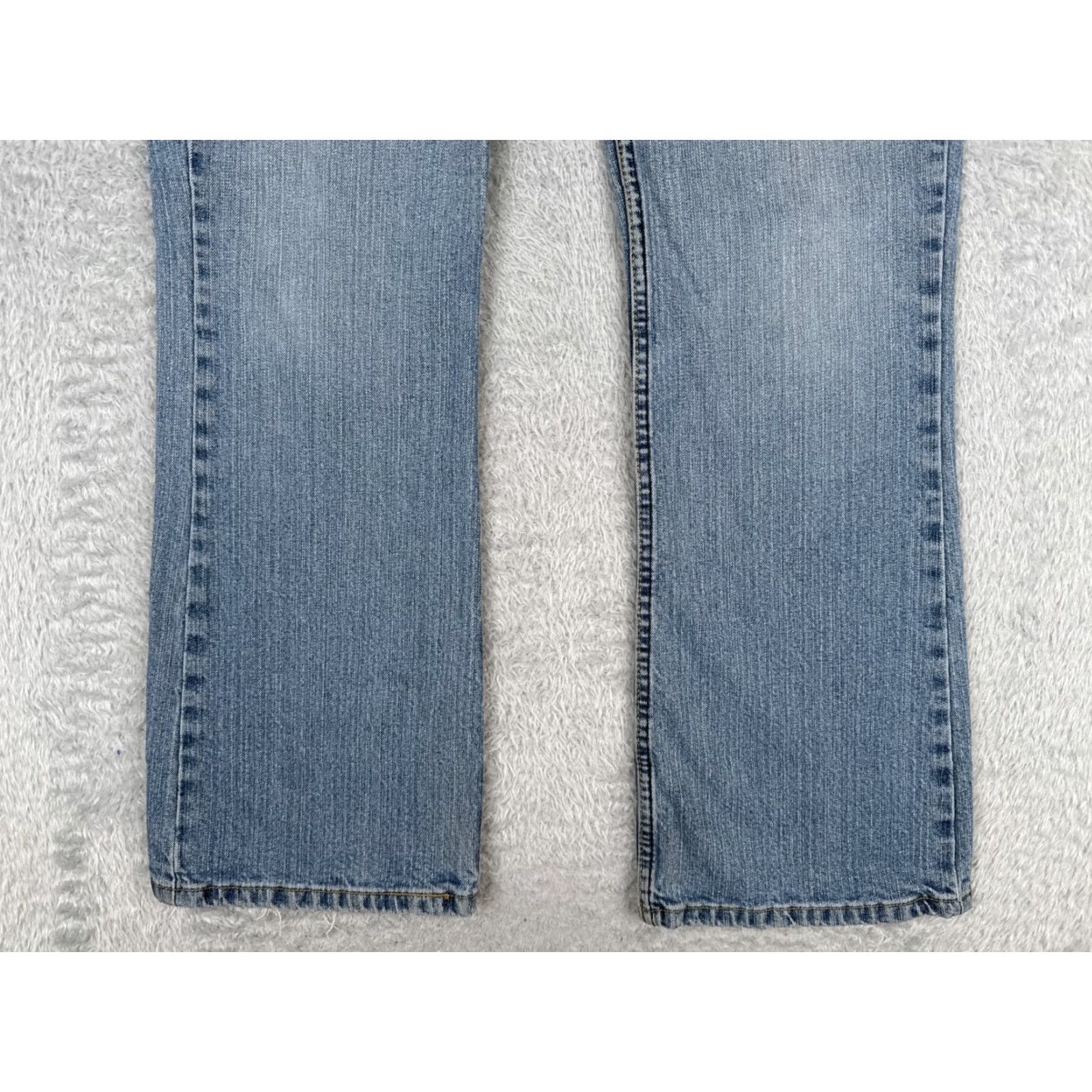 Levi's Levis Jeans Womens 12 Blue Denim Stretch Low Rise Bootcut Cotton Blend 34x31 Size 34" / US 12 / IT 48 - 2 Thumbnail