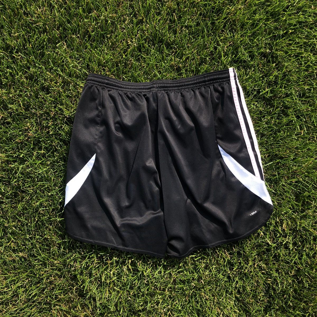 Adidas Adidas shorts Size US 36 / EU 52 - 6 Thumbnail
