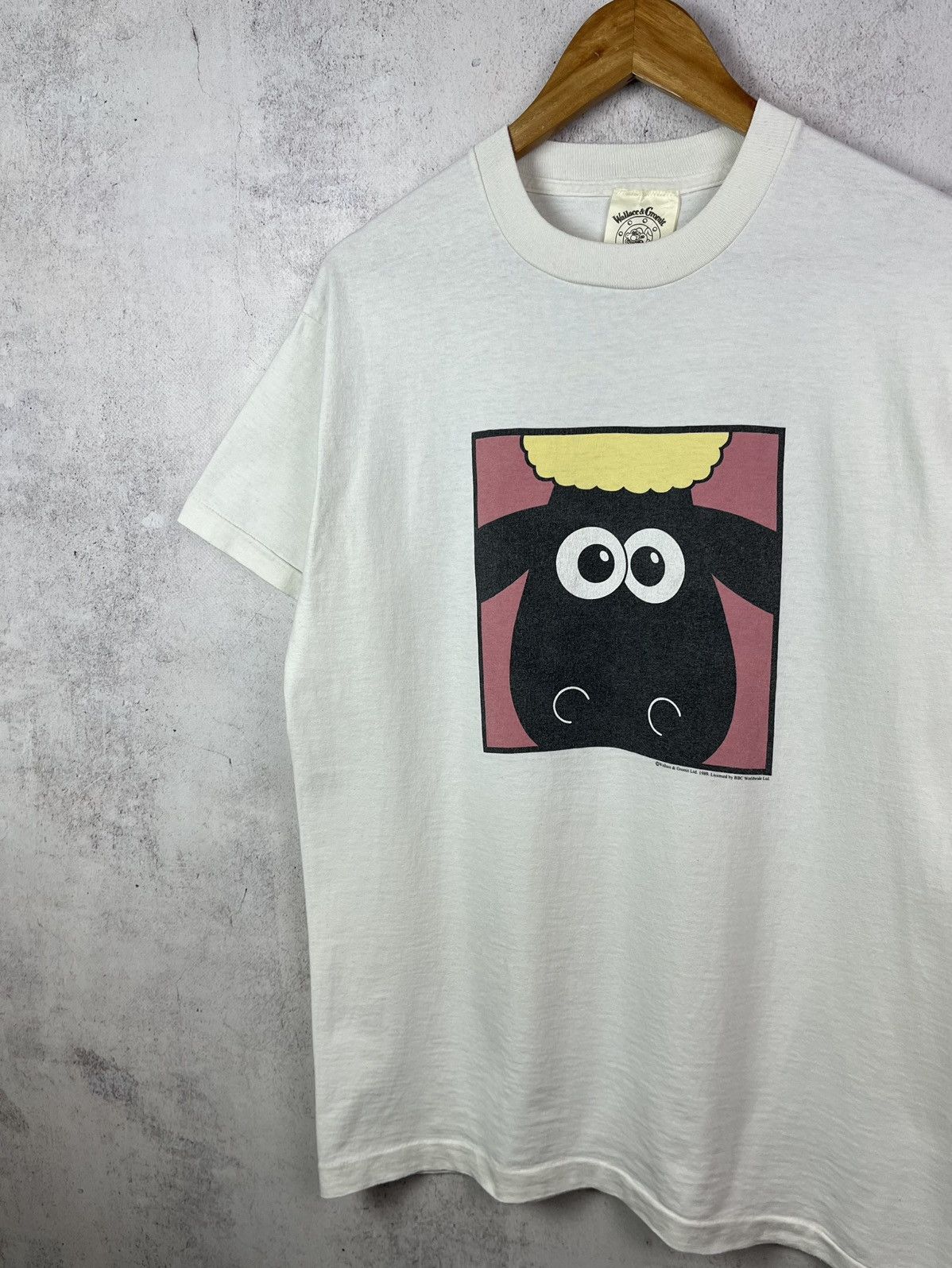 Vintage Vintage 1989 Wallace and Gromit Shaun Sheep T-shirt Rare Tee Size US L / EU 52-54 / 3 - 2 Thumbnail