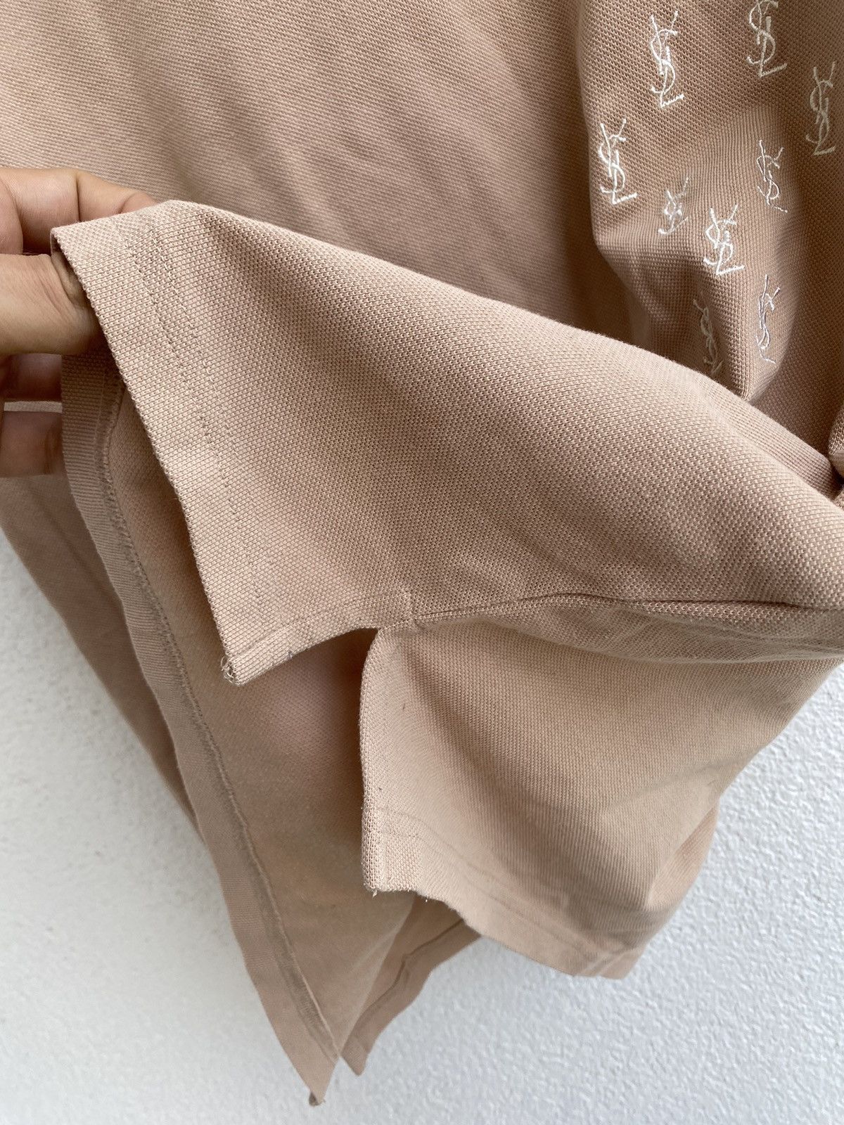 Yves Saint Laurent Monogram YSL Polo Beige YSL T-shirt YSL Shirt Size US M / EU 48-50 / 2 - 15 Thumbnail