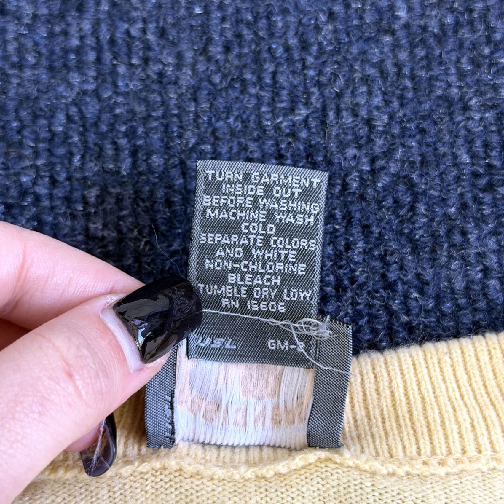 Vintage VINTAGE Designers Originals Cardigan Shirt Womens Medium Yellow Button Front Knit USA Size M / US 6-8 / IT 42-44 - 4 Thumbnail