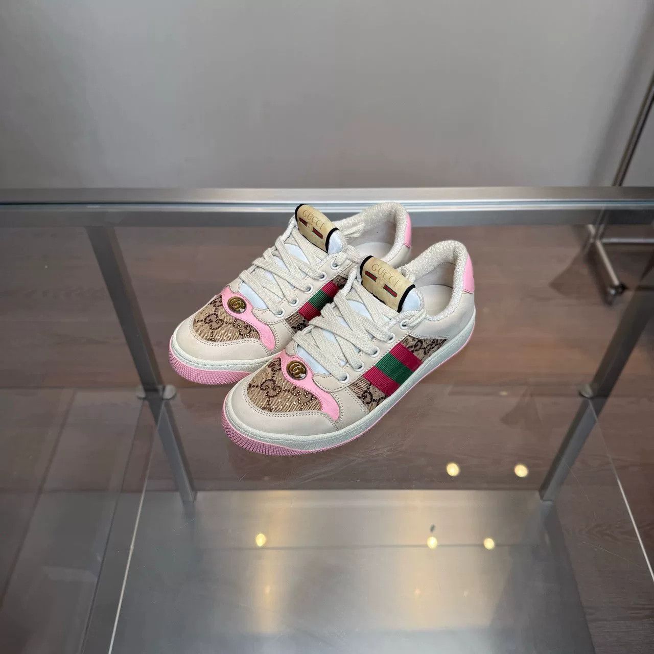 Gucci Gucci GG Enamel Pink Diamond Sneakers Size US 5 / IT 35 - 1 Thumbnail