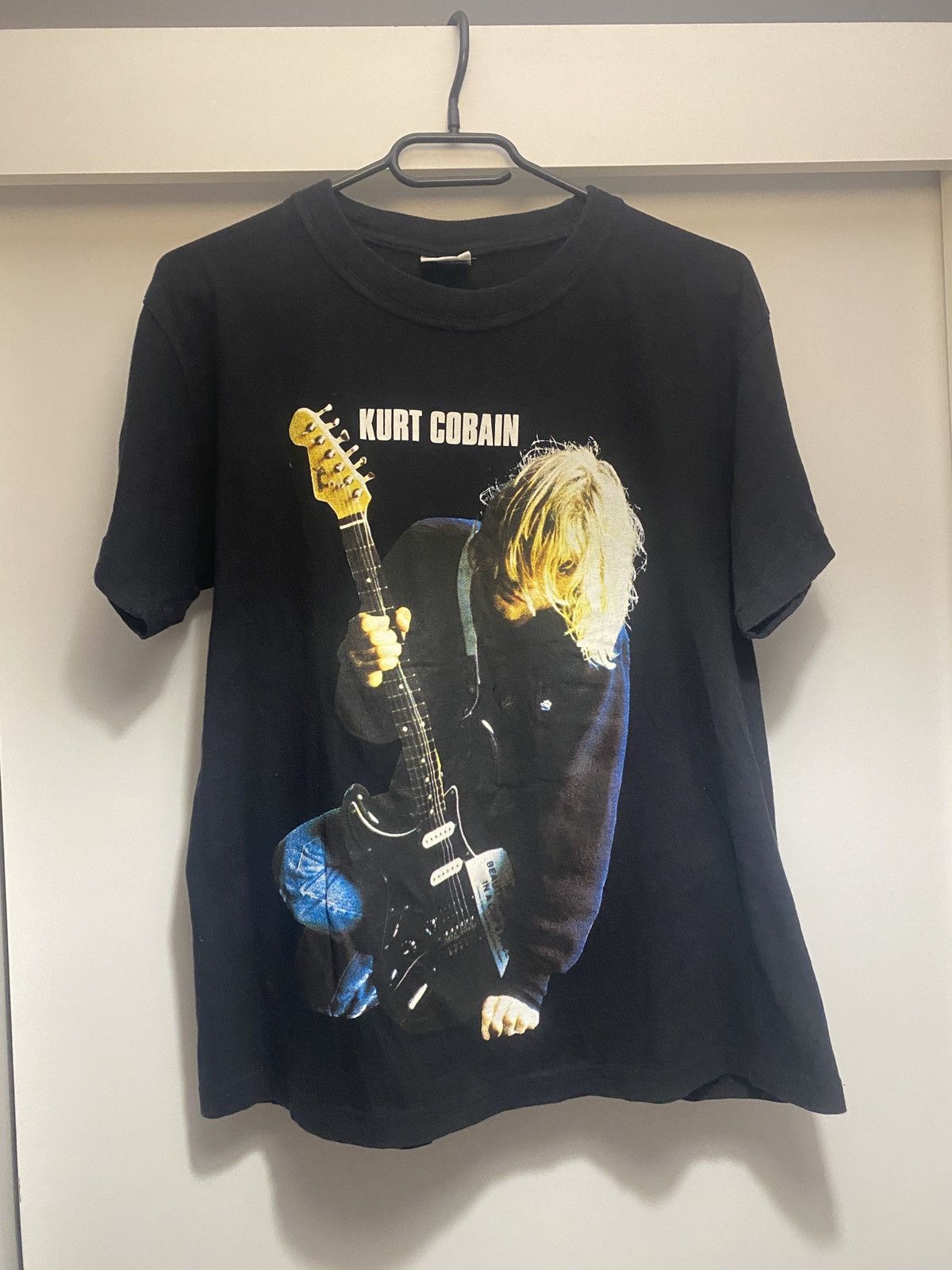 Nirvana Vintage nirvana kurt cobain two sided rare tee 00s 90s Size US S / EU 44-46 / 1 - 1 Thumbnail