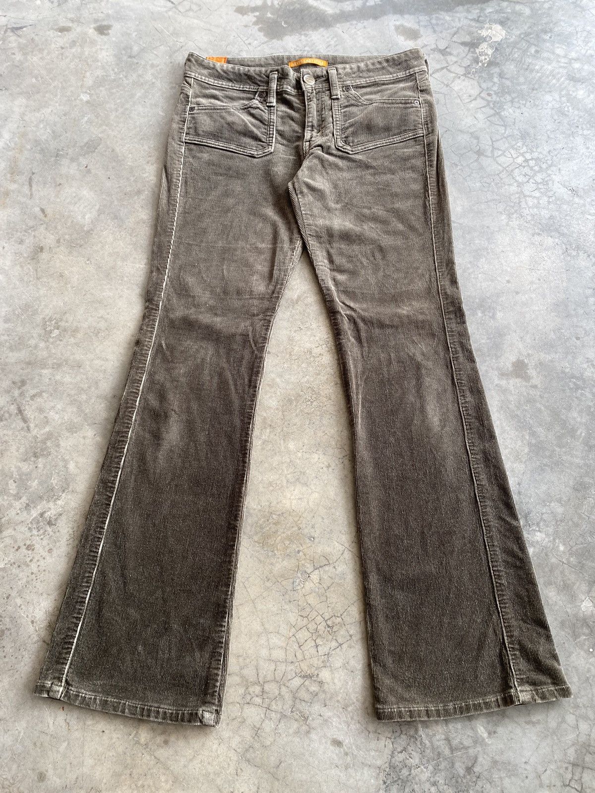 Chocolate × Levi's × Vintage Flare Levis Corduroy Brown Army Chocolate p172 Size 31" - 6 Thumbnail