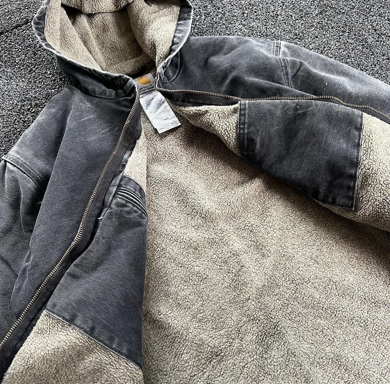 Carhartt Carhartt J141 BLK Hooded Detroit Jacket Size US L / EU 52-54 / 3 - 9 Thumbnail