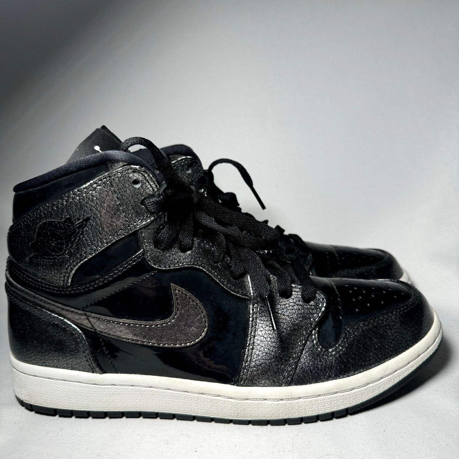 Jordan Brand × Nike Size 8 - Air Jordan 1 Retro High Black Patent Men's Shoes Size US 8 / EU 41 - 1 Thumbnail