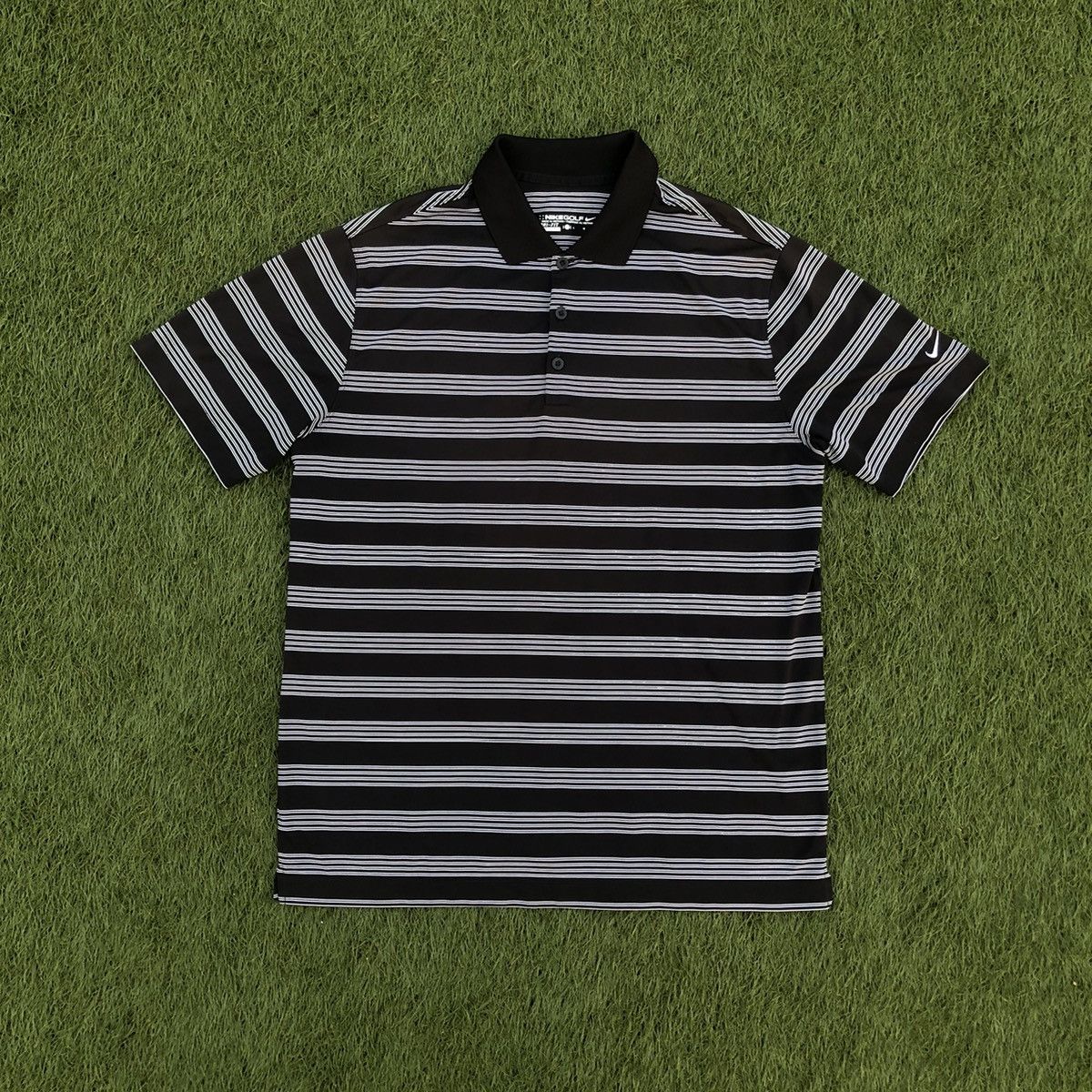 Nike Nike golf tee shirt Size US L / EU 52-54 / 3 - 1 Thumbnail
