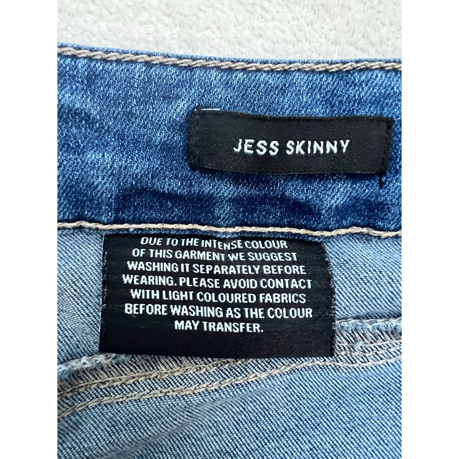 Kenneth Cole Kenneth Cole New York MidRise Jess Skinny Jeans Size 12 Size 34" / US 12 / IT 48 - 5 Thumbnail