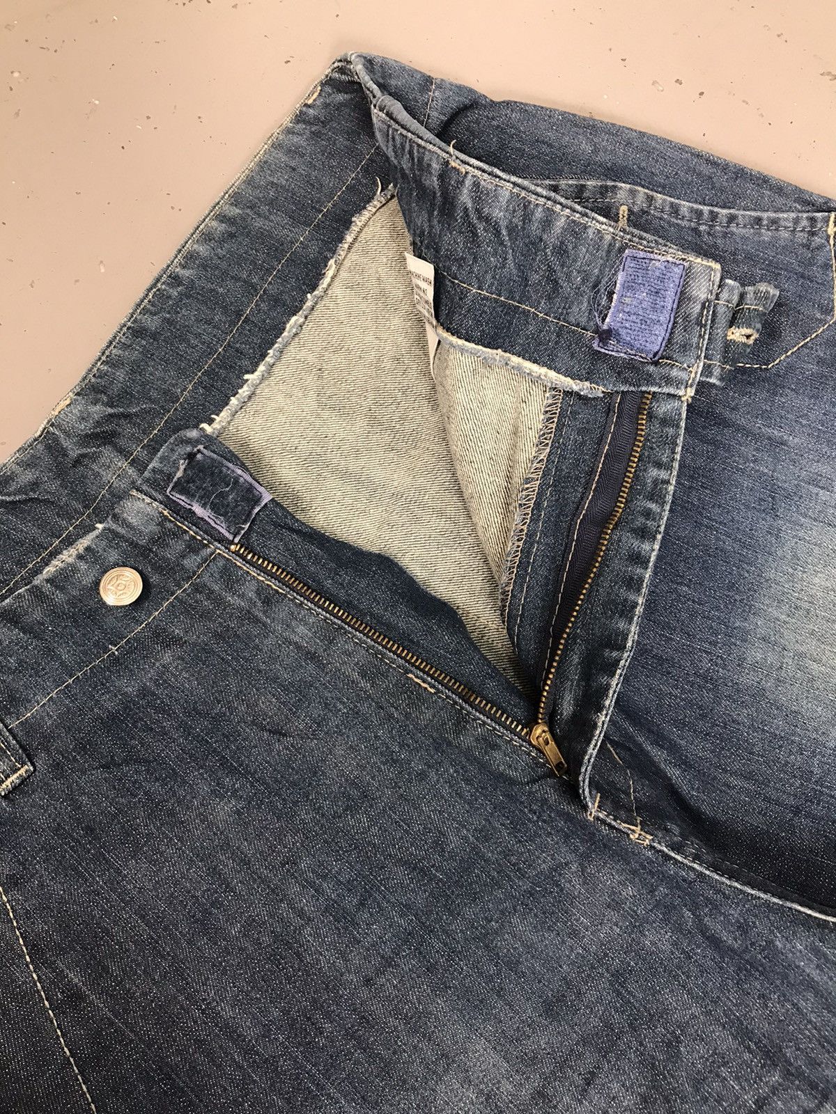 Marithe + Francois Girbaud Vintage marithe & Francois girbaud big pocket denim jort Size US 38 / EU 54 - 8 Thumbnail
