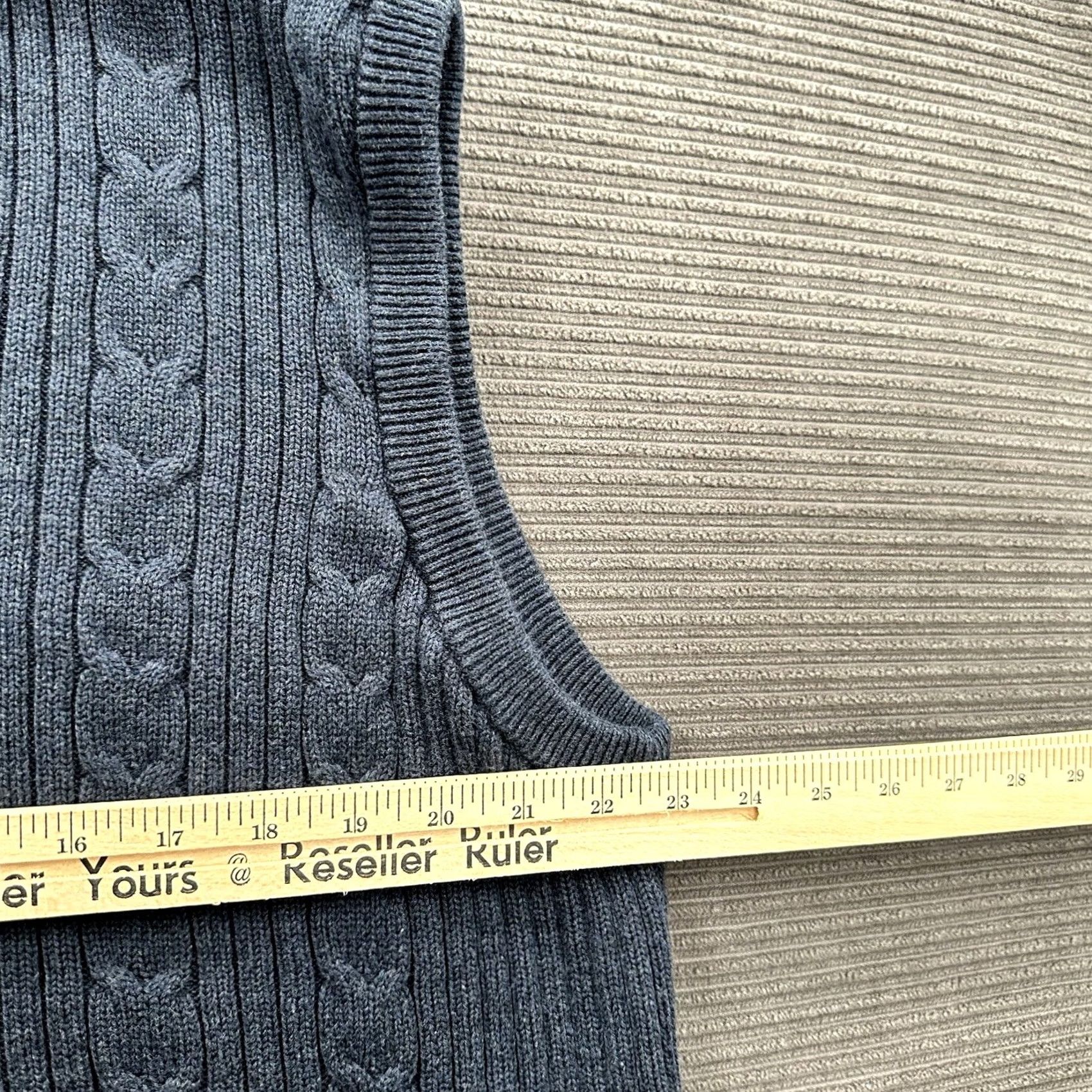 Eddie Bauer Eddie Bauer Vest Men XL Blue Cotton V-Neck Golf Preppy Knit Solid Sleeveless Vest Men's XL Blue Cotton V-Neck Golf Preppy Knit Solid 90s? Size US XL / EU 56 / 4 - 4 Thumbnail