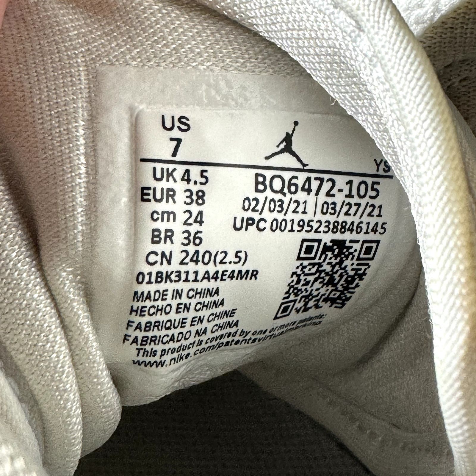 Jordan Brand × Nike Wmns Nike Air Jordan 1 Mid Wolf Grey Aluminum - Size 7 Size US 7 / IT 37 - 7 Thumbnail