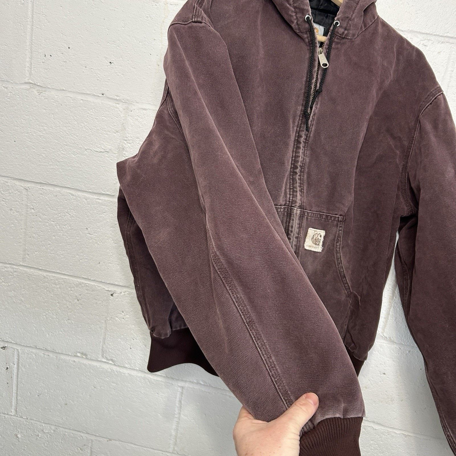 Carhartt Vintage Carhartt Quilted Hooded Jacket “Burgundy/Wine” J06 Size US XL / EU 56 / 4 - 6 Thumbnail