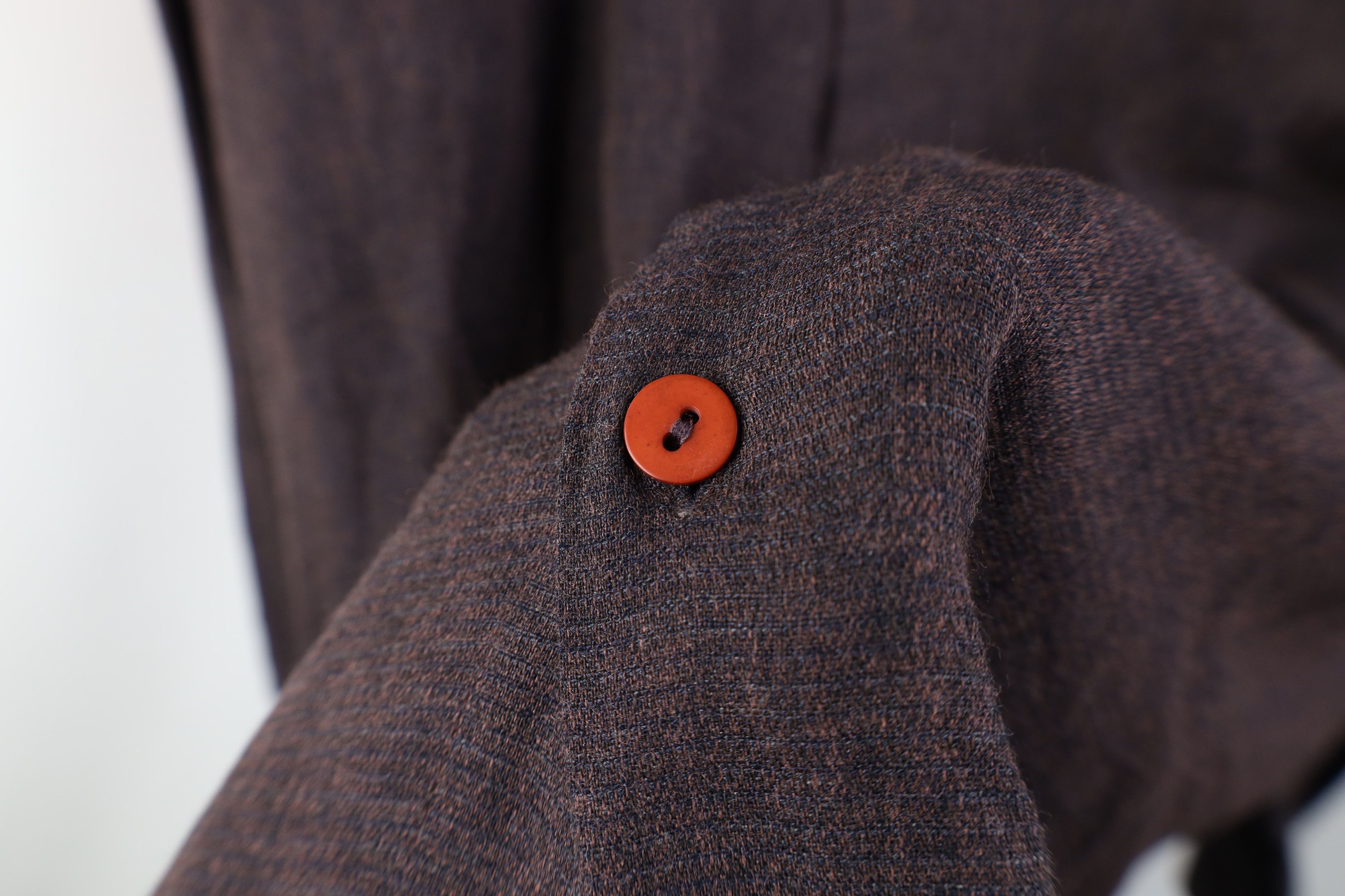 Vintage Vintage 90s Streetwear Rayon Gabardine Button Down Shirt Size US L / EU 52-54 / 3 - 7 Thumbnail