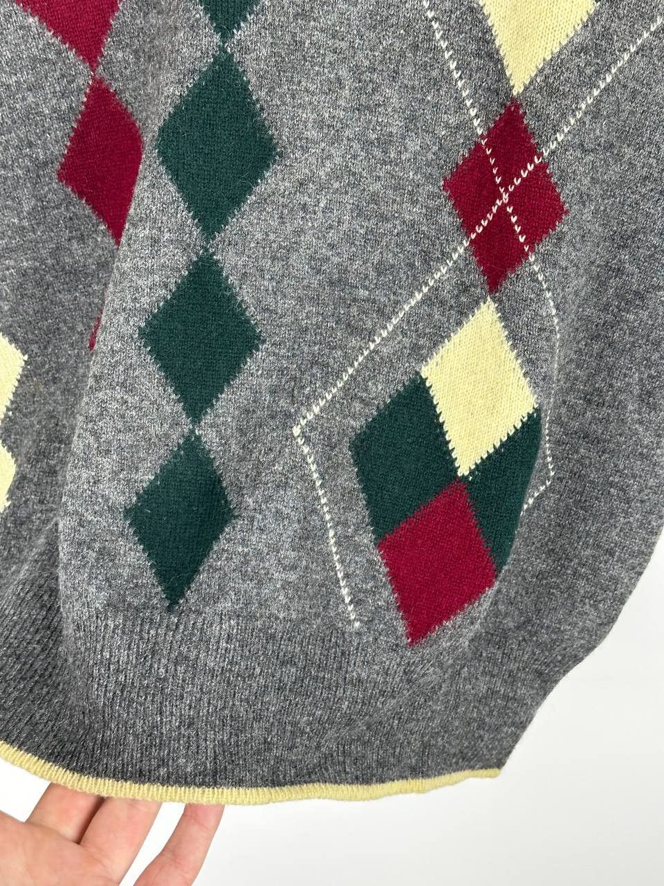 Pringle Of Scotland × Vintage Vintage Pringle Sports Pure Wool Abstract Geometric Sweater Size US L / EU 52-54 / 3 - 8 Thumbnail