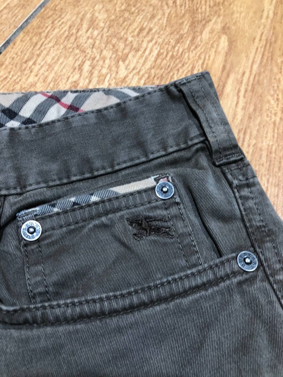 Burberry Vintage Burberry Distressed Jeans Size US 30 / EU 46 - 6 Thumbnail