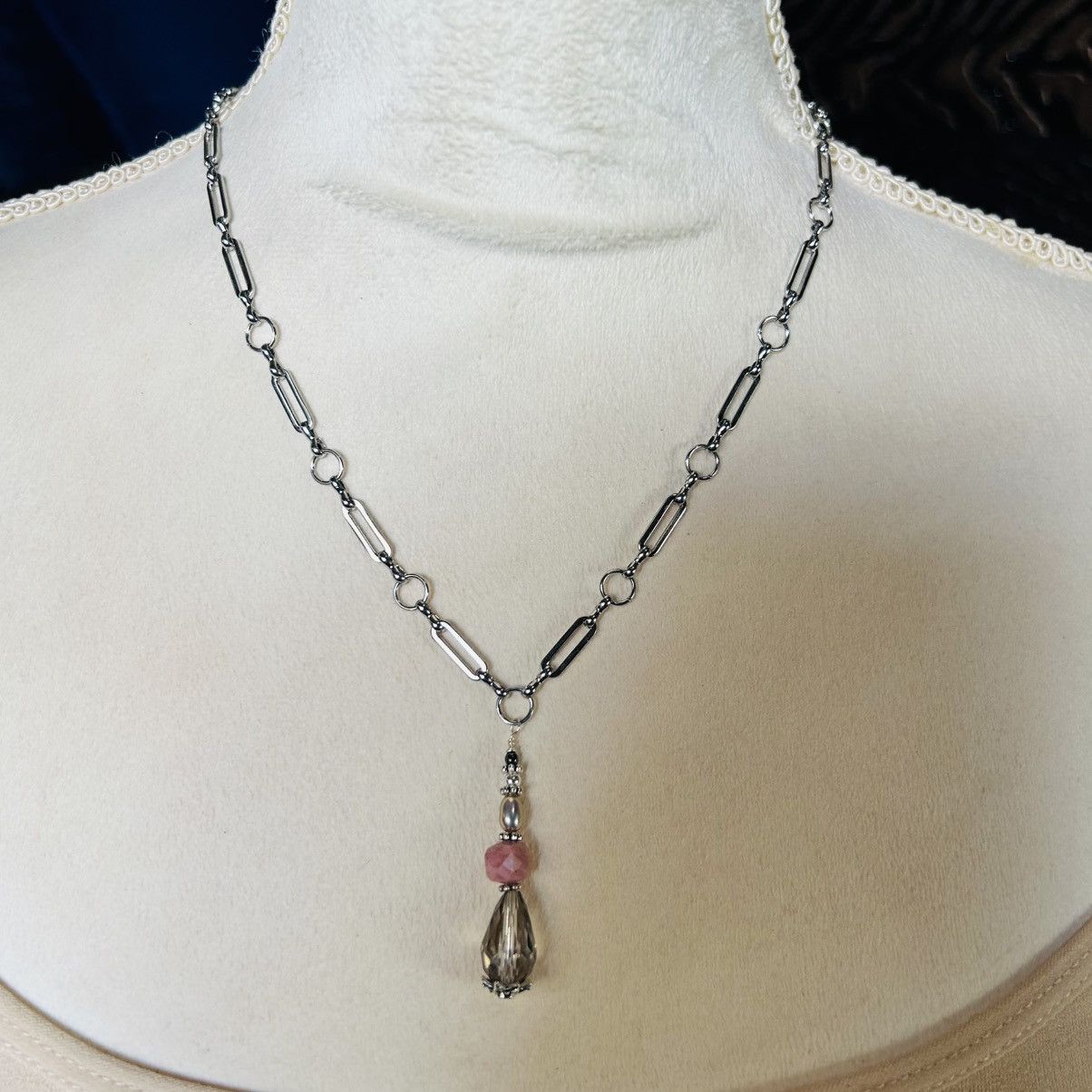 Handmade Handcrafted rutilated quartz rhodonite elbaite pendant chain Size ONE SIZE - 2 Thumbnail