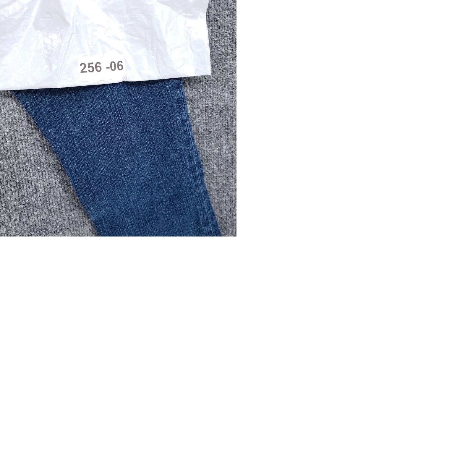 J Brand J Brand Jeans Womens 10 Jeans Blue Denim Low Rise Skinny 28x32 Medium Wash Fall Winter Spring Summer Womens Jeans Size 32" / US 10 / IT 46 - 9 Thumbnail