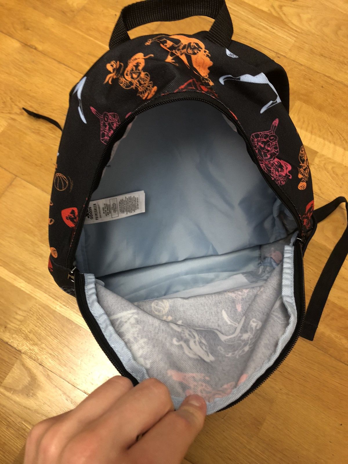 Adidas × Disney RARE DISNEY X ADIDAS RALPH BREAKS THE INTERNET BACKPACK BAG Size ONE SIZE - 7 Thumbnail