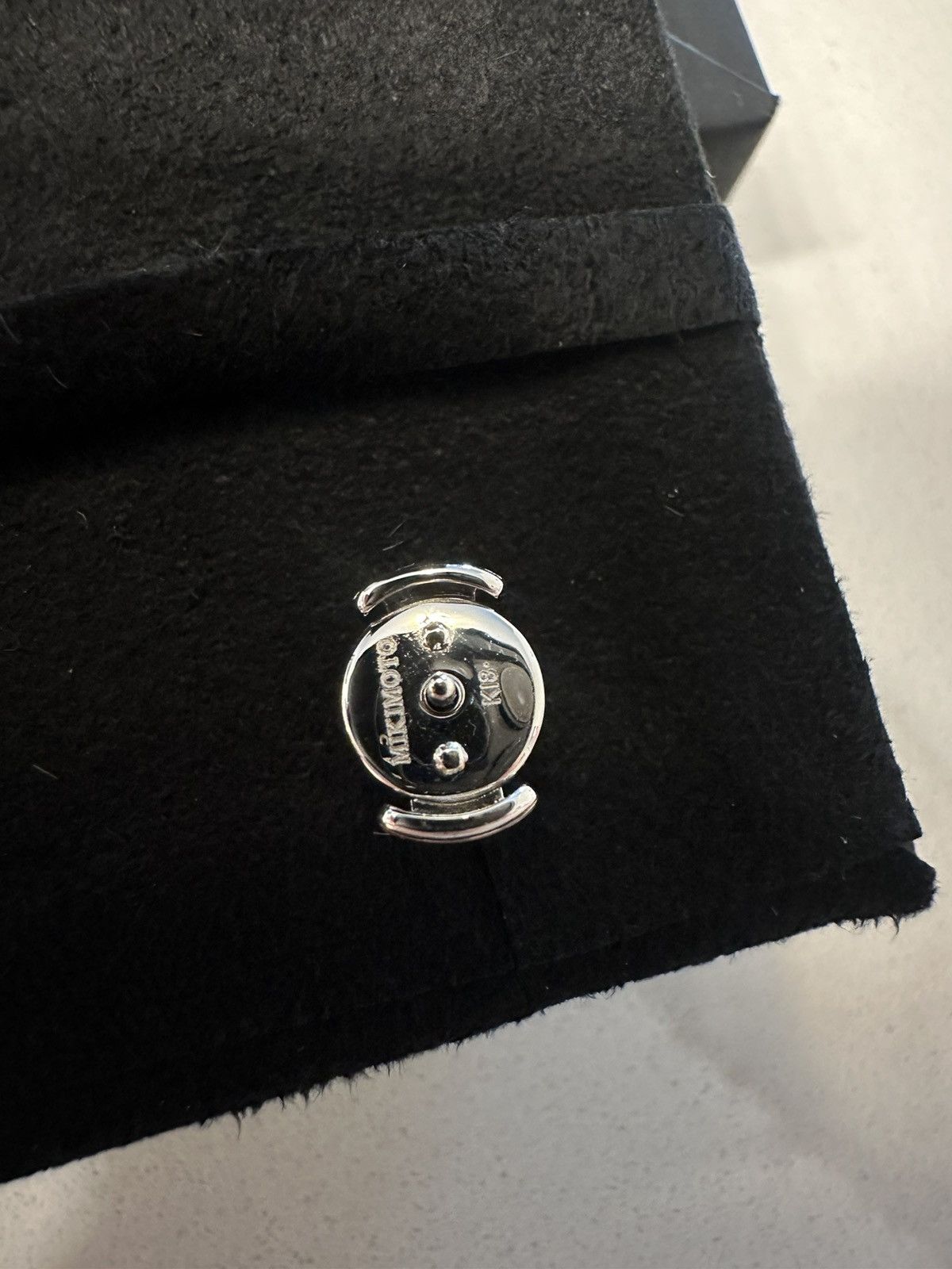 Chrome Hearts 🔥Chrome Hearts Mikimoto White Gold Pearl Earring🔥 Size ONE SIZE - 4 Thumbnail