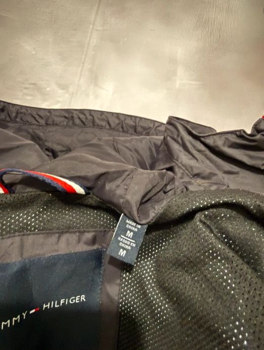 Tommy Hilfiger Tommy Hilfiger Windbreaker Rain Jacket Size US M / EU 48-50 / 2 - 7 Thumbnail